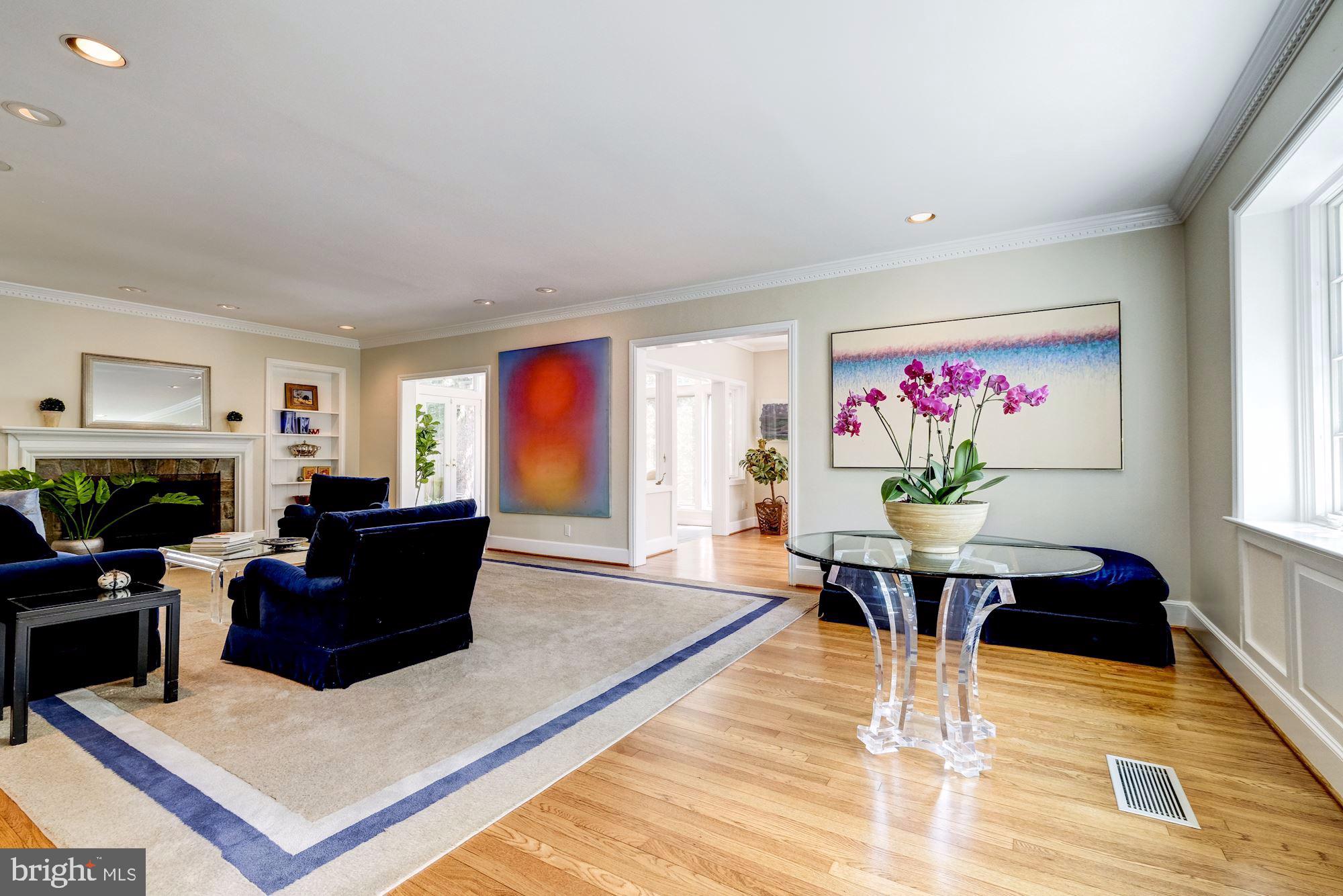 WESLEY HEIGHTS - Residential