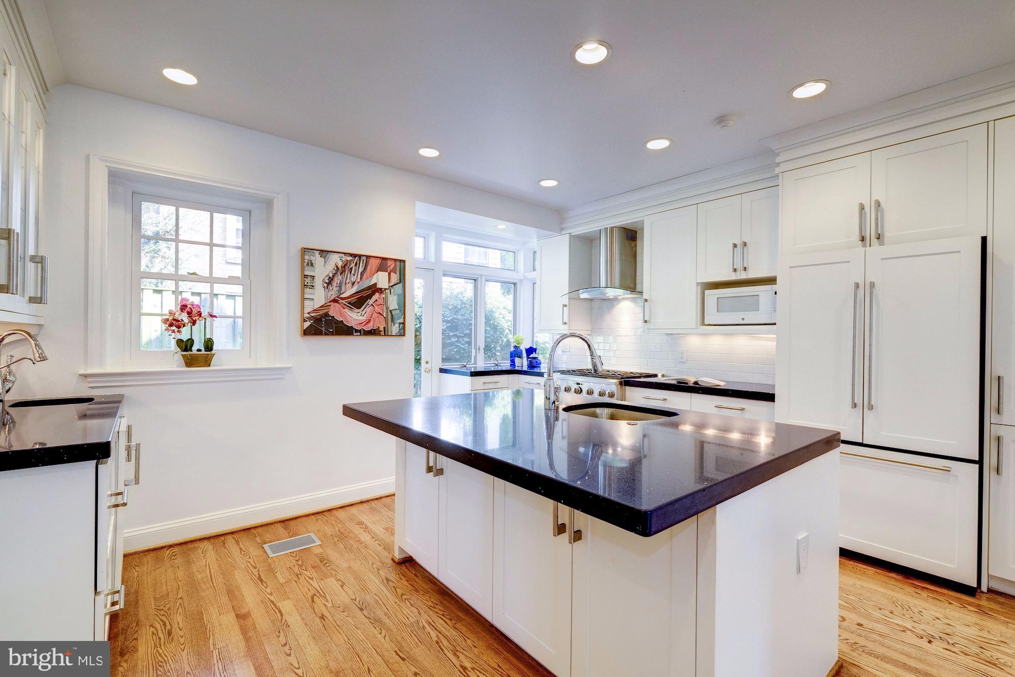 WESLEY HEIGHTS - Residential