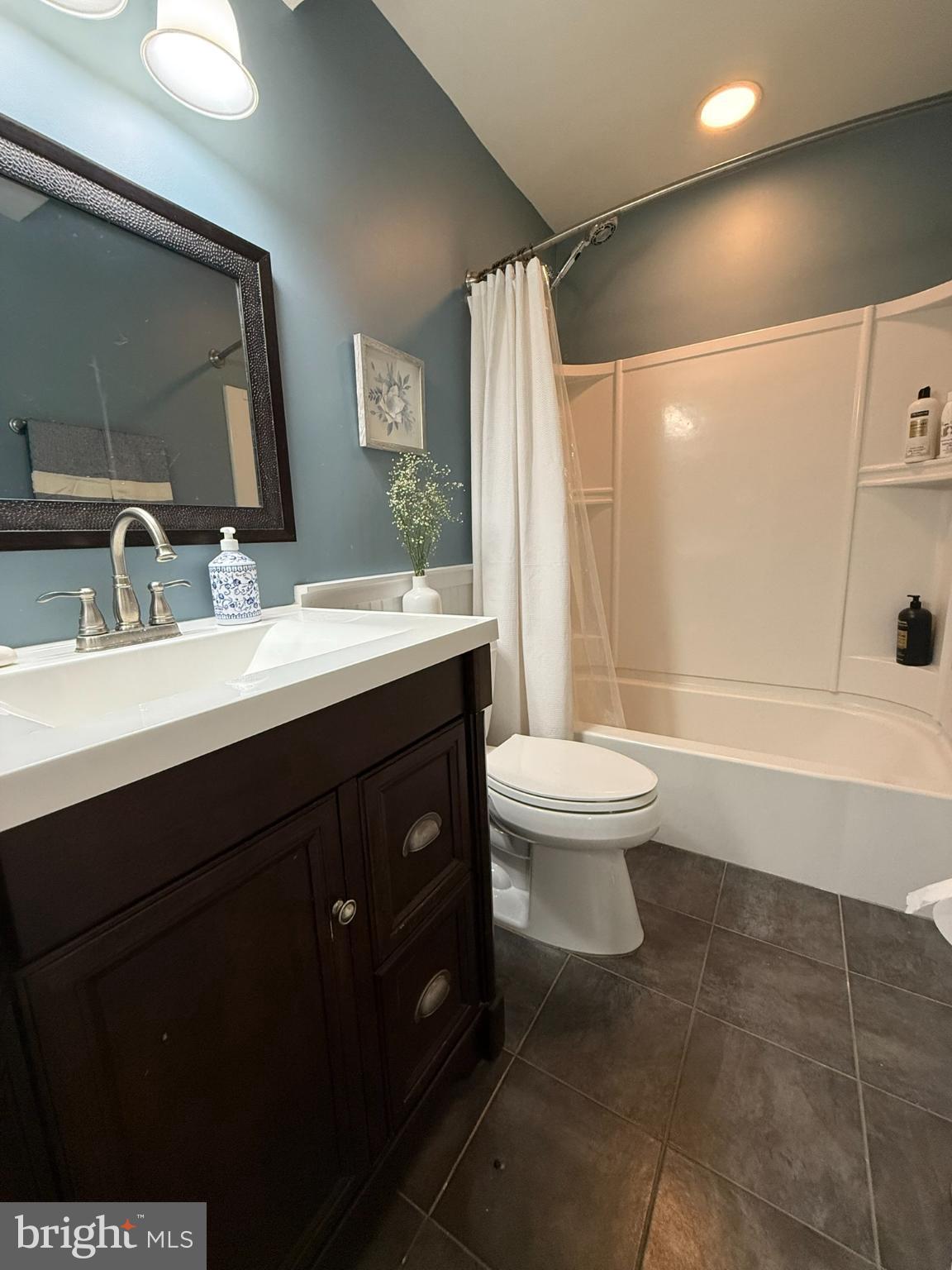 BROOKMEADE CONDO - Residential