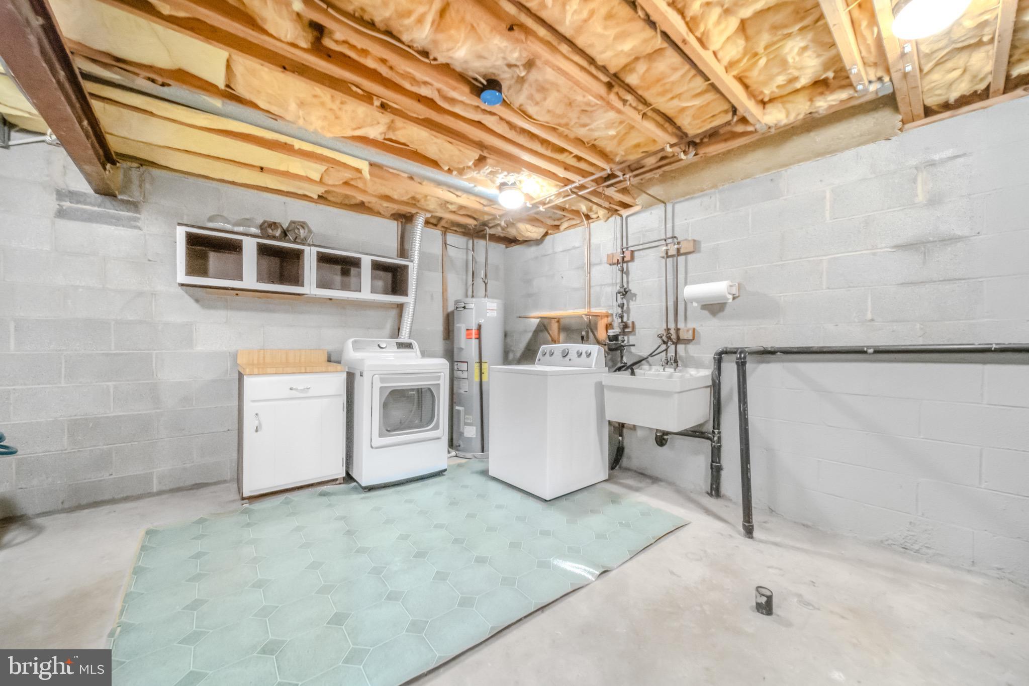 BURKE CENTRE - Residential