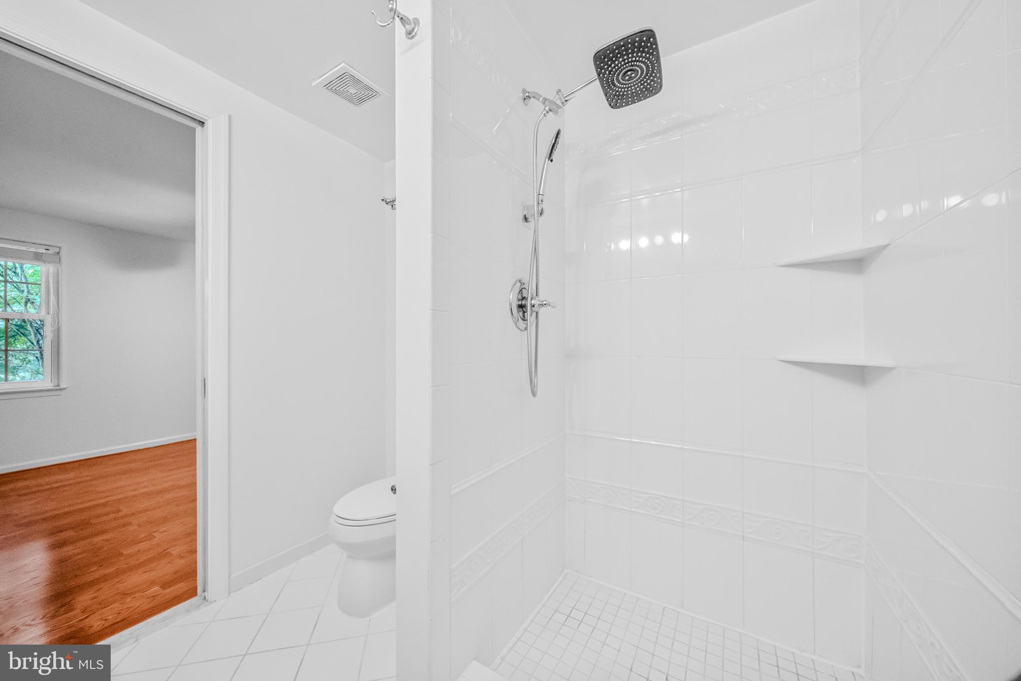 BURKE CENTRE - Residential