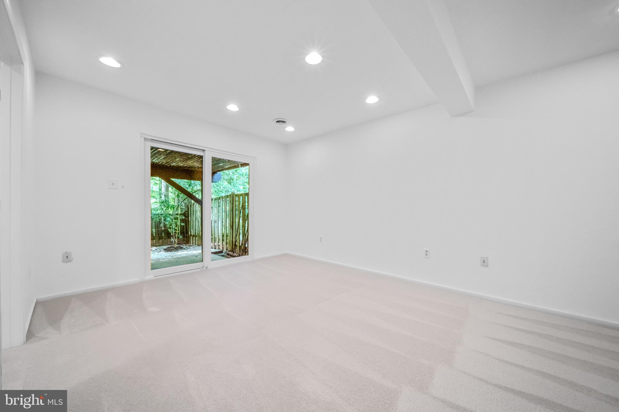 BURKE CENTRE - Residential