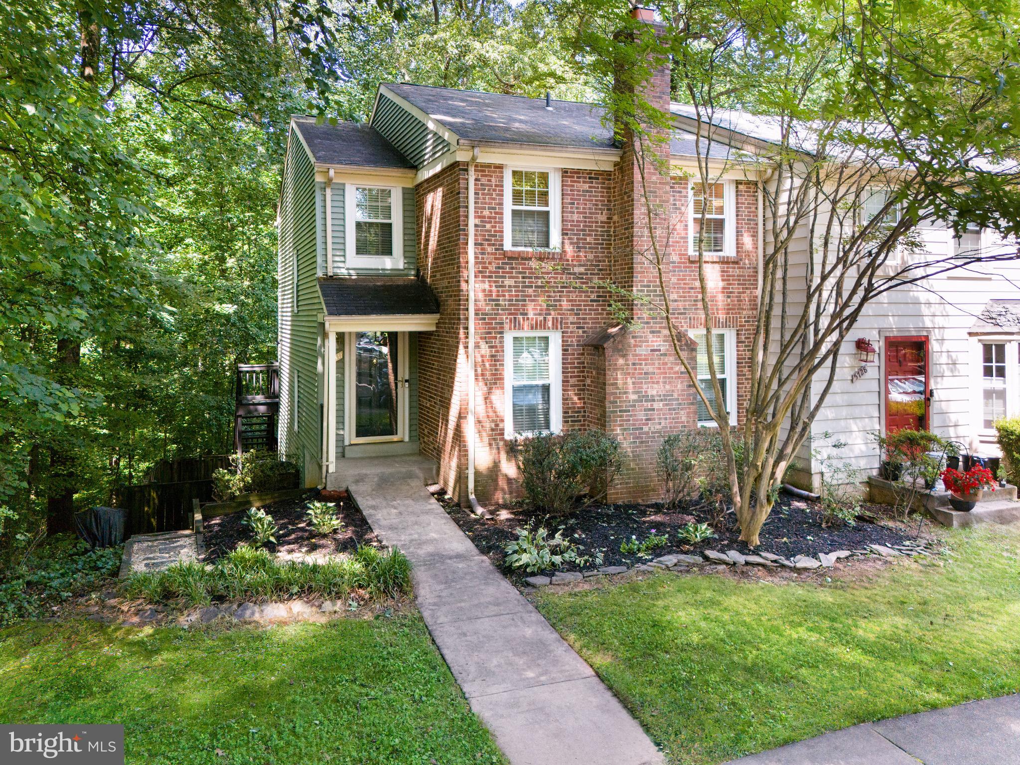 BURKE CENTRE - Residential