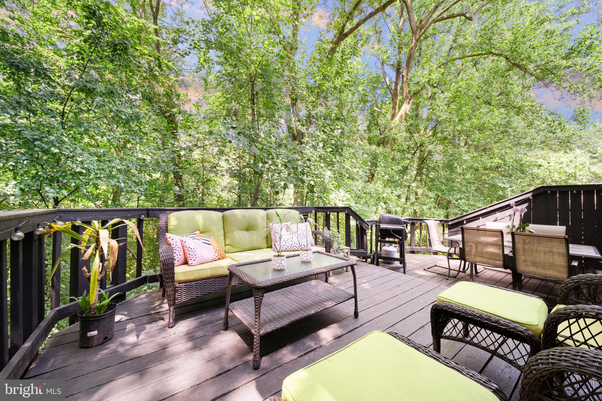 BURKE CENTRE - Residential