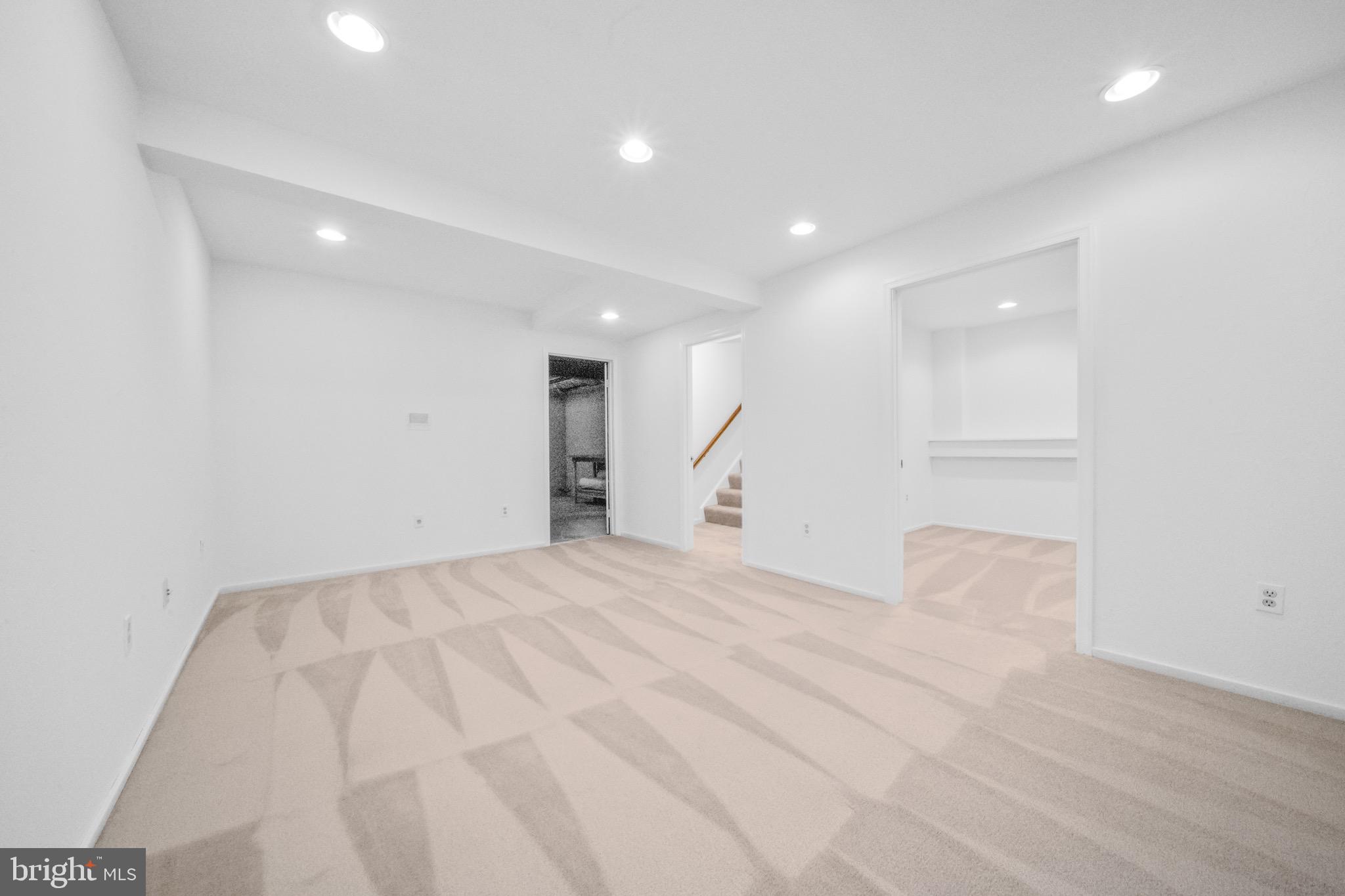 BURKE CENTRE - Residential