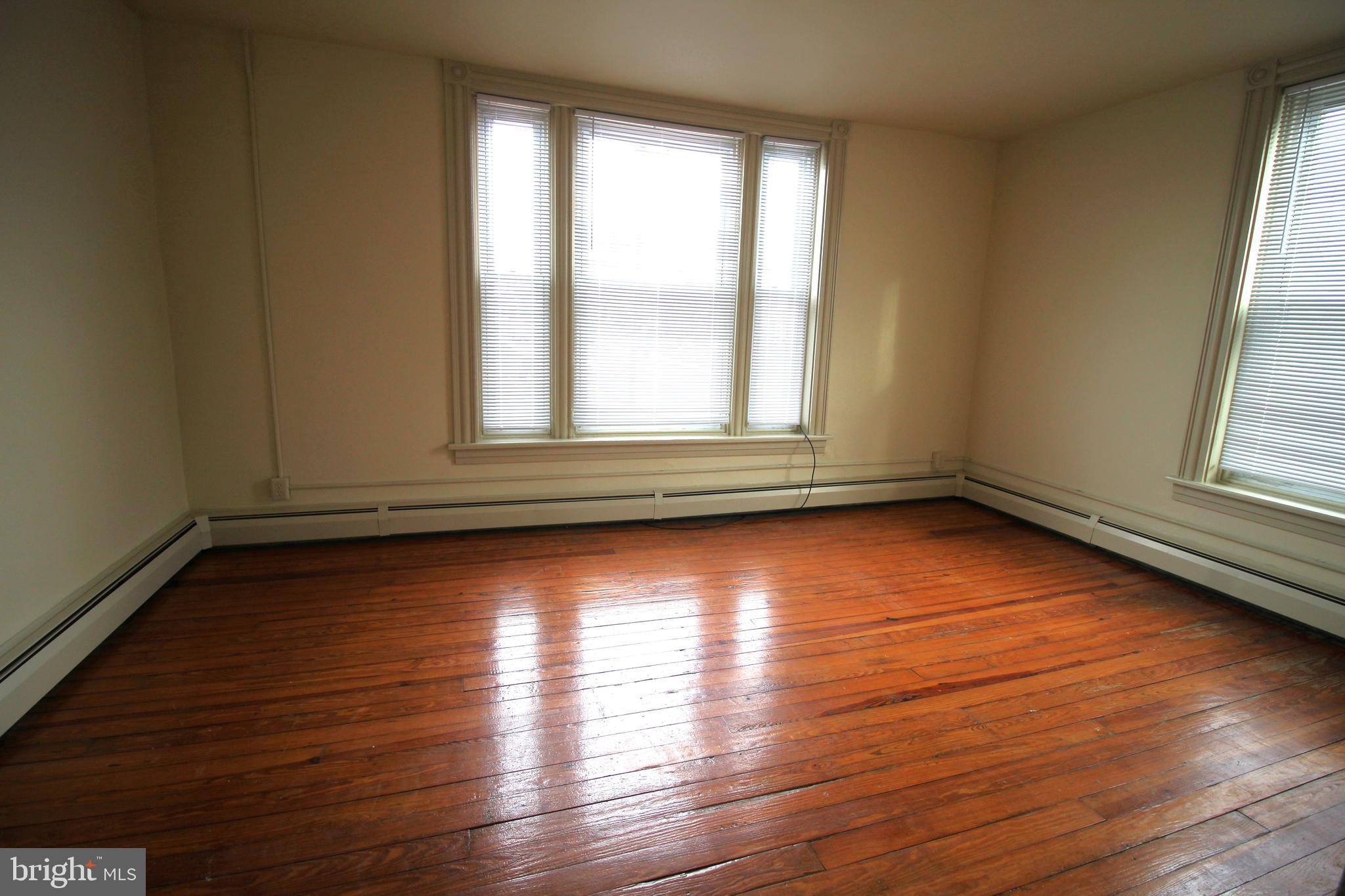 NEW HOLLAND BOROUGH - Residential Lease