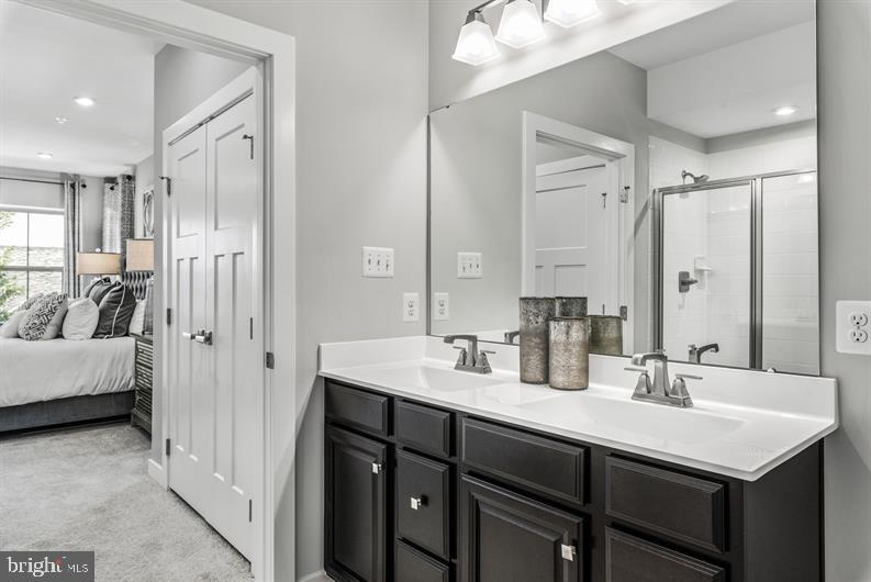 URBANA - Residential