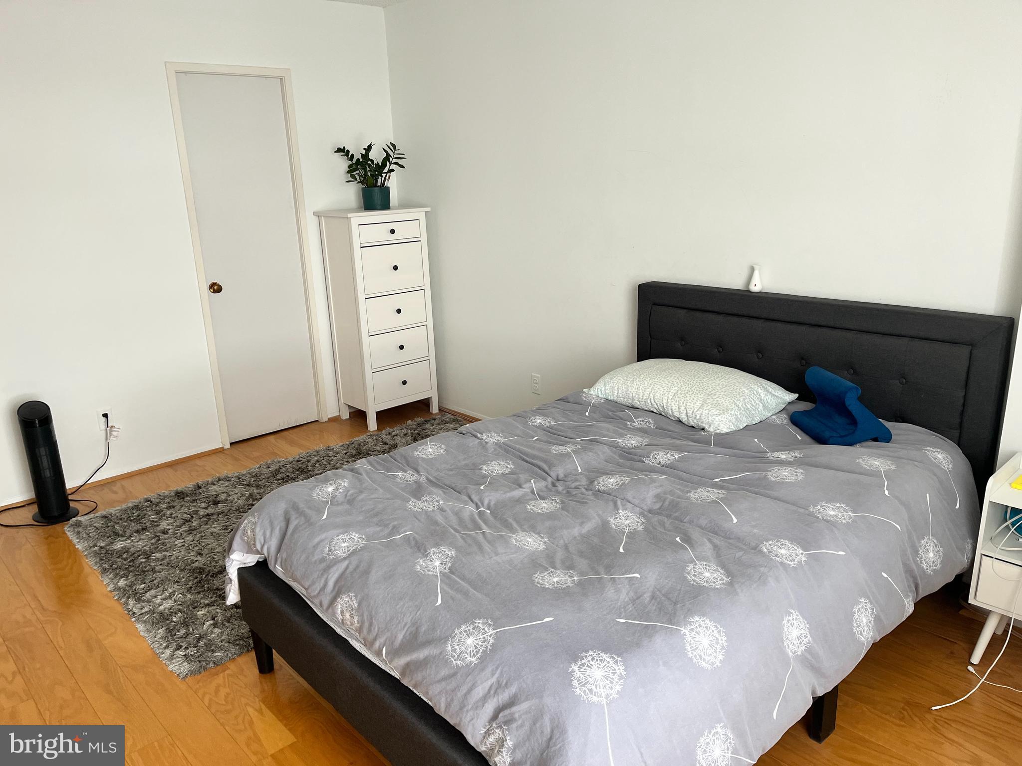 REGENCY AT MCLEAN - Residential