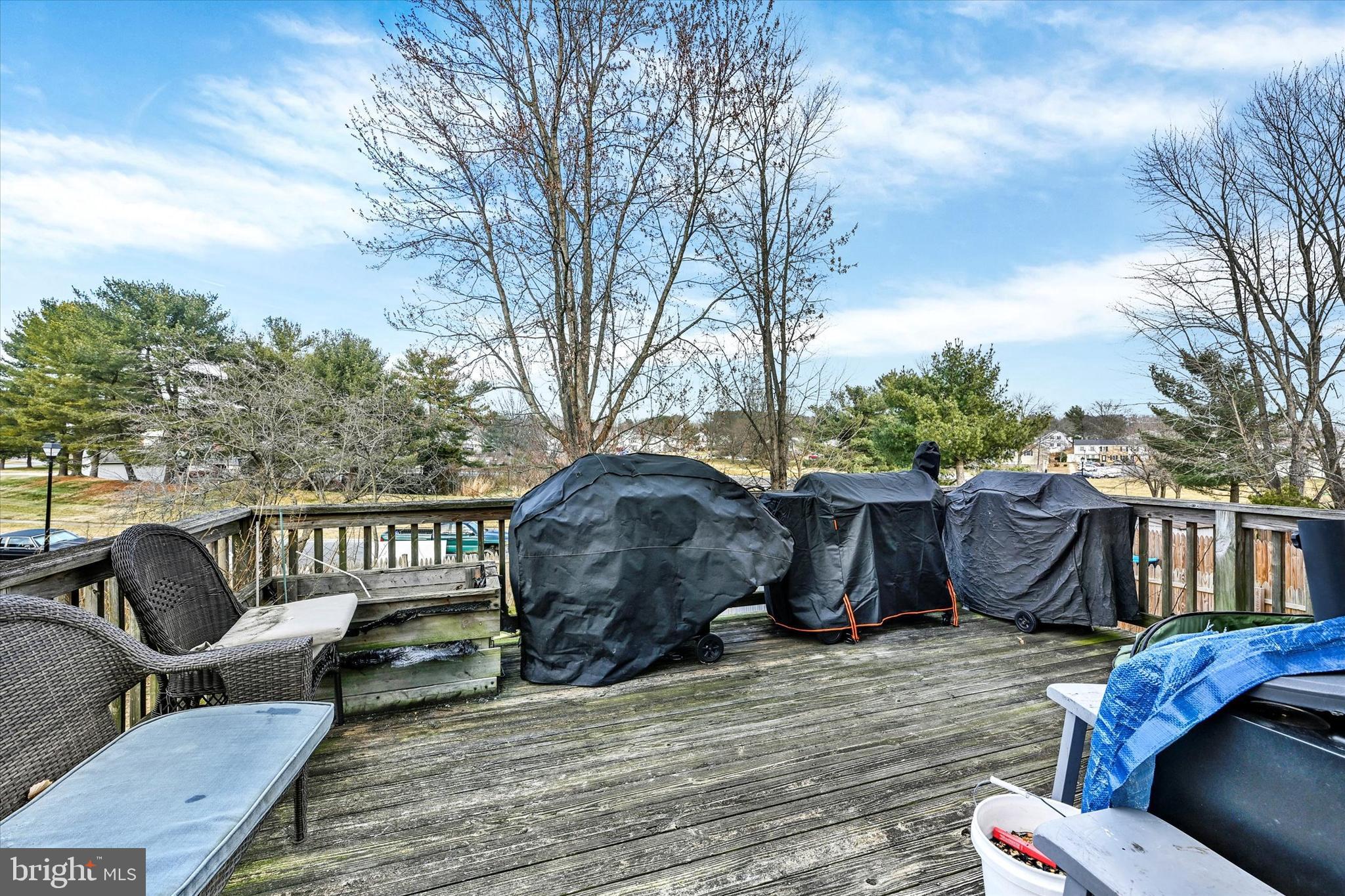 HARFORD SQUARE - Residential