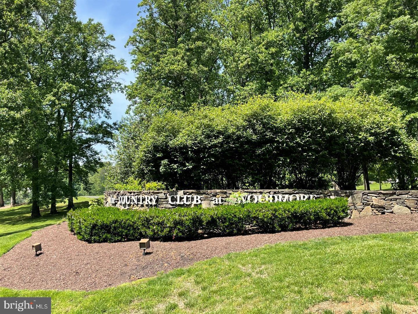 WOODMORE - Residential Lease