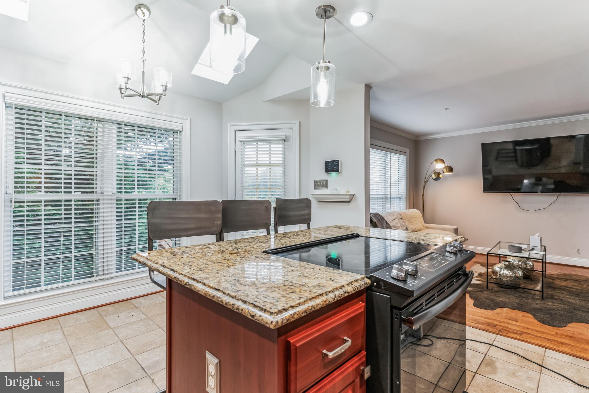 WOODMORE - Residential Lease