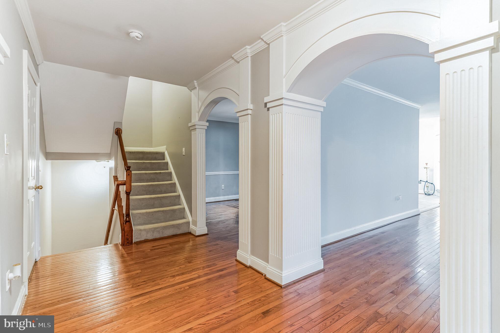 WOODMORE - Residential Lease