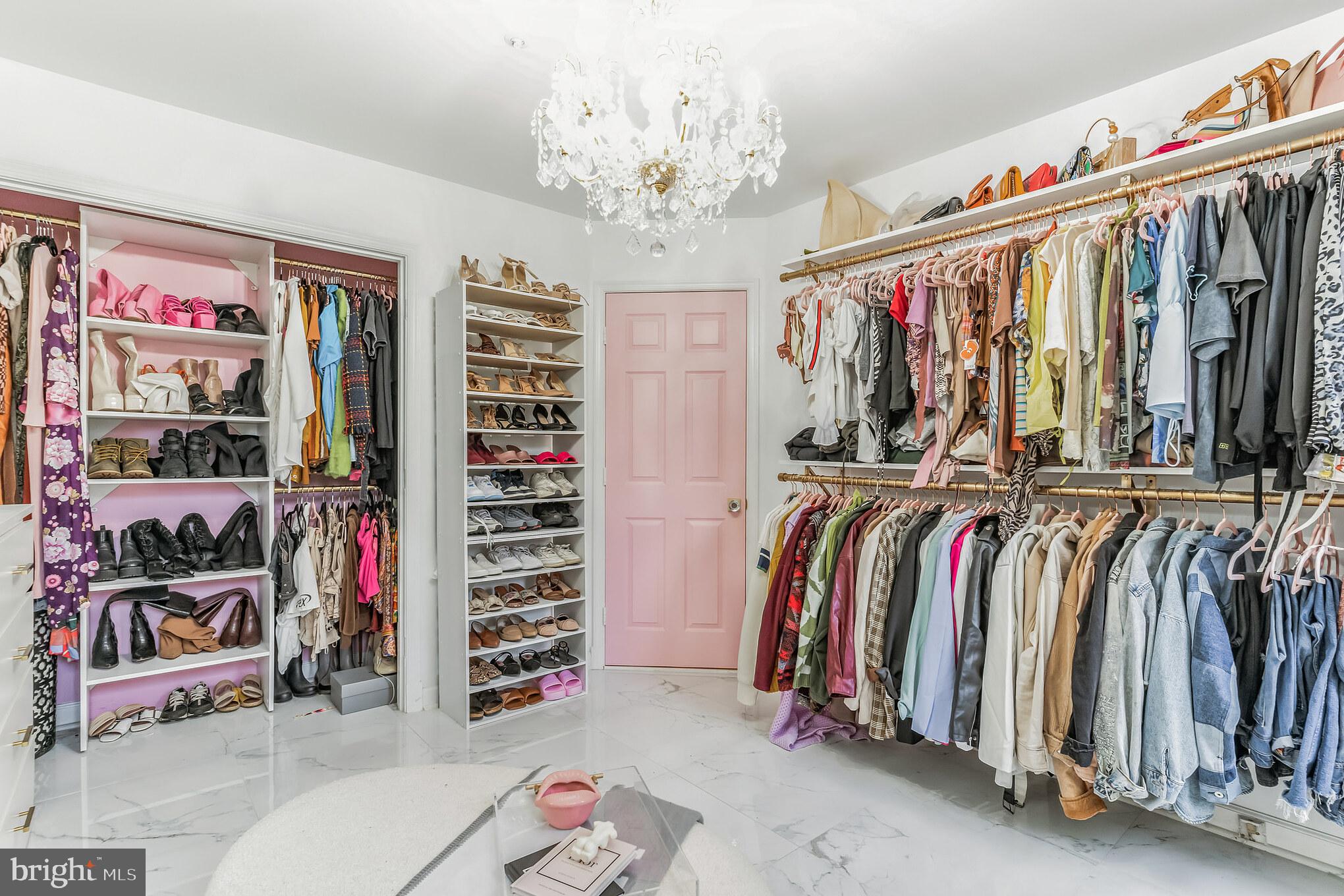 WOODMORE - Residential Lease