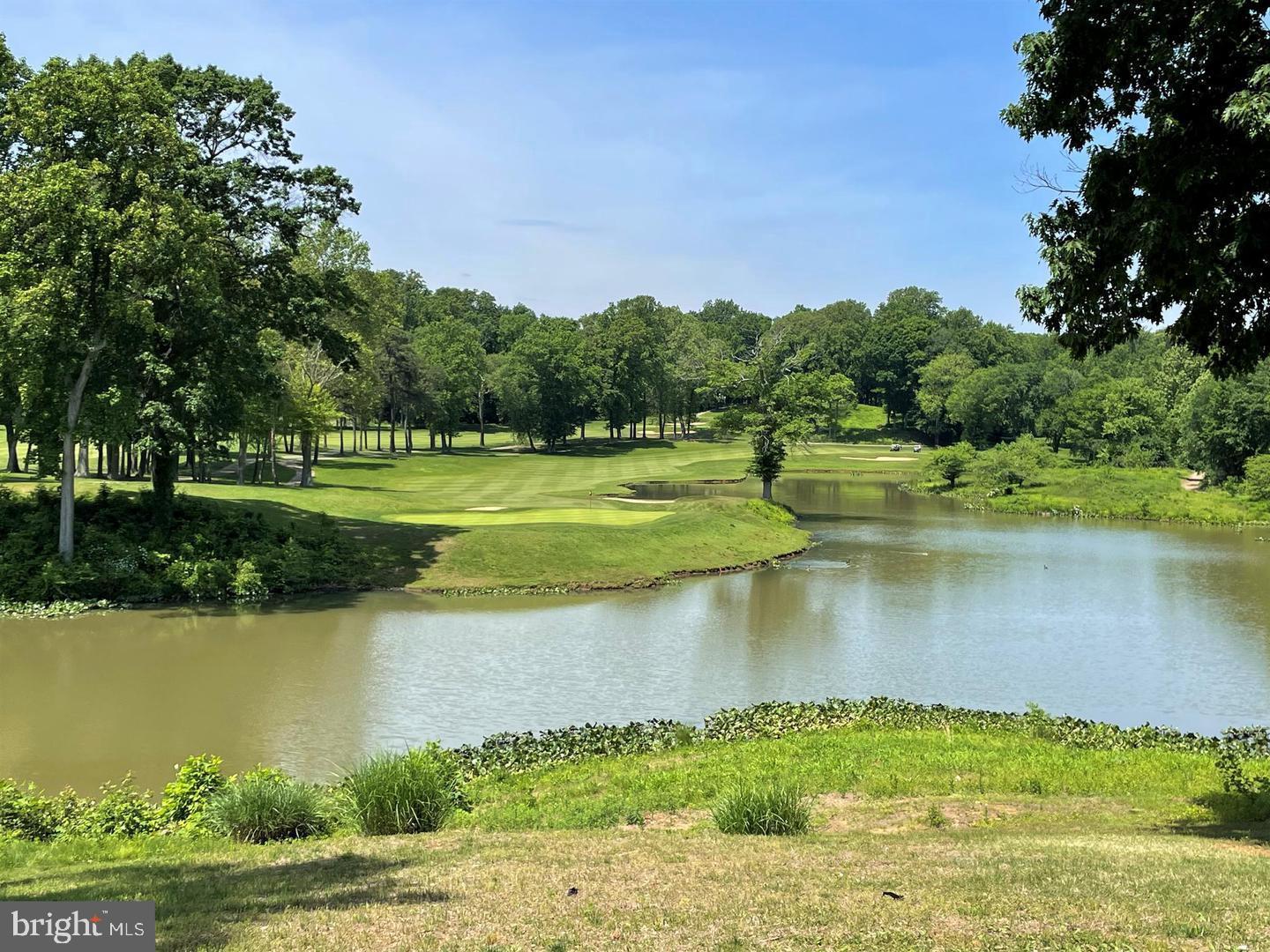 WOODMORE - Residential Lease