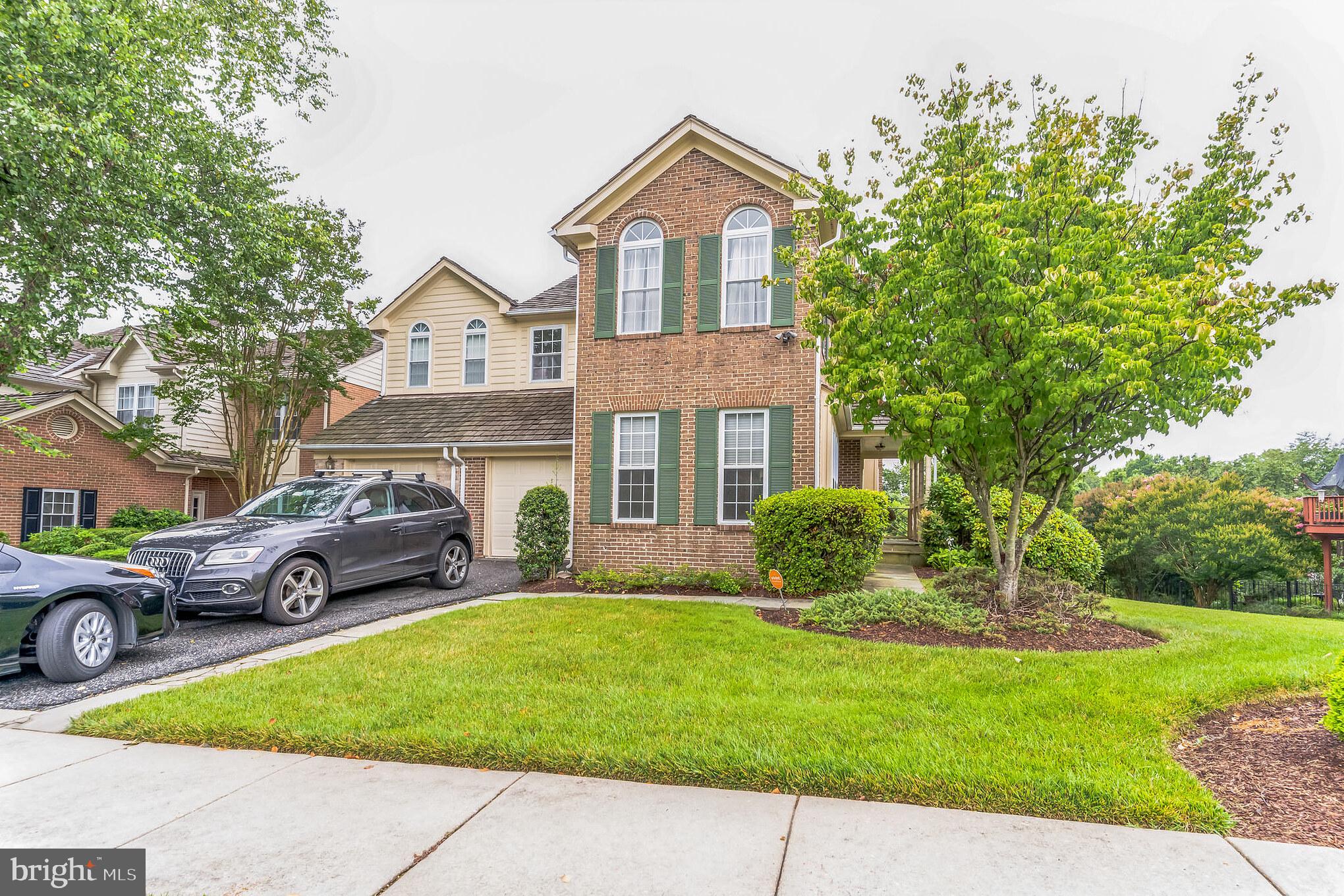 WOODMORE - Residential Lease