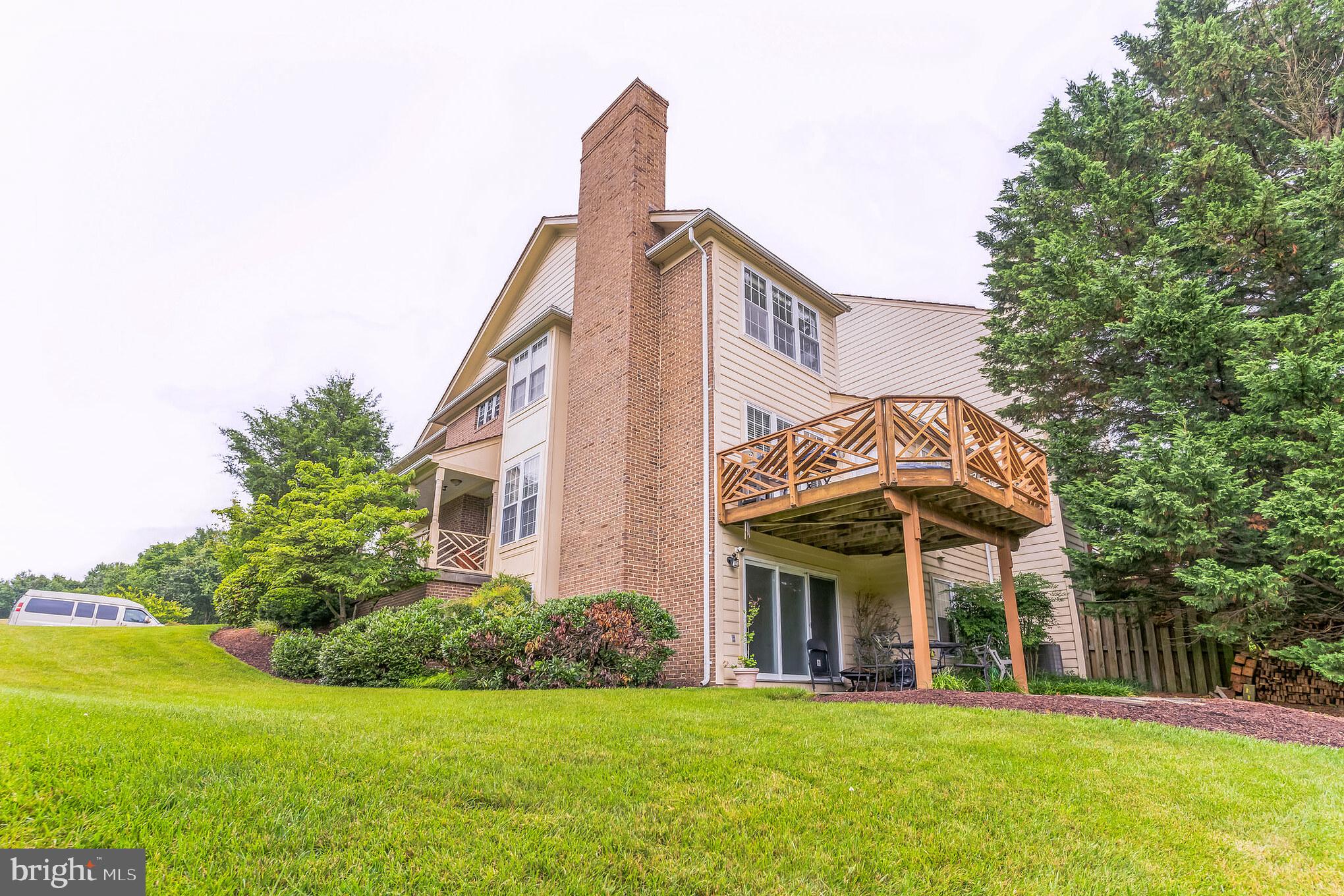 WOODMORE - Residential Lease