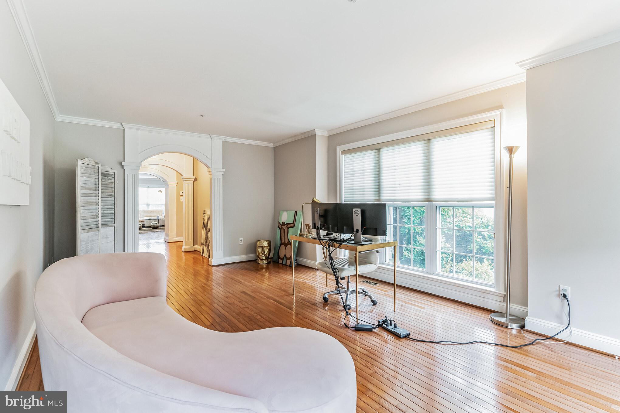 WOODMORE - Residential Lease