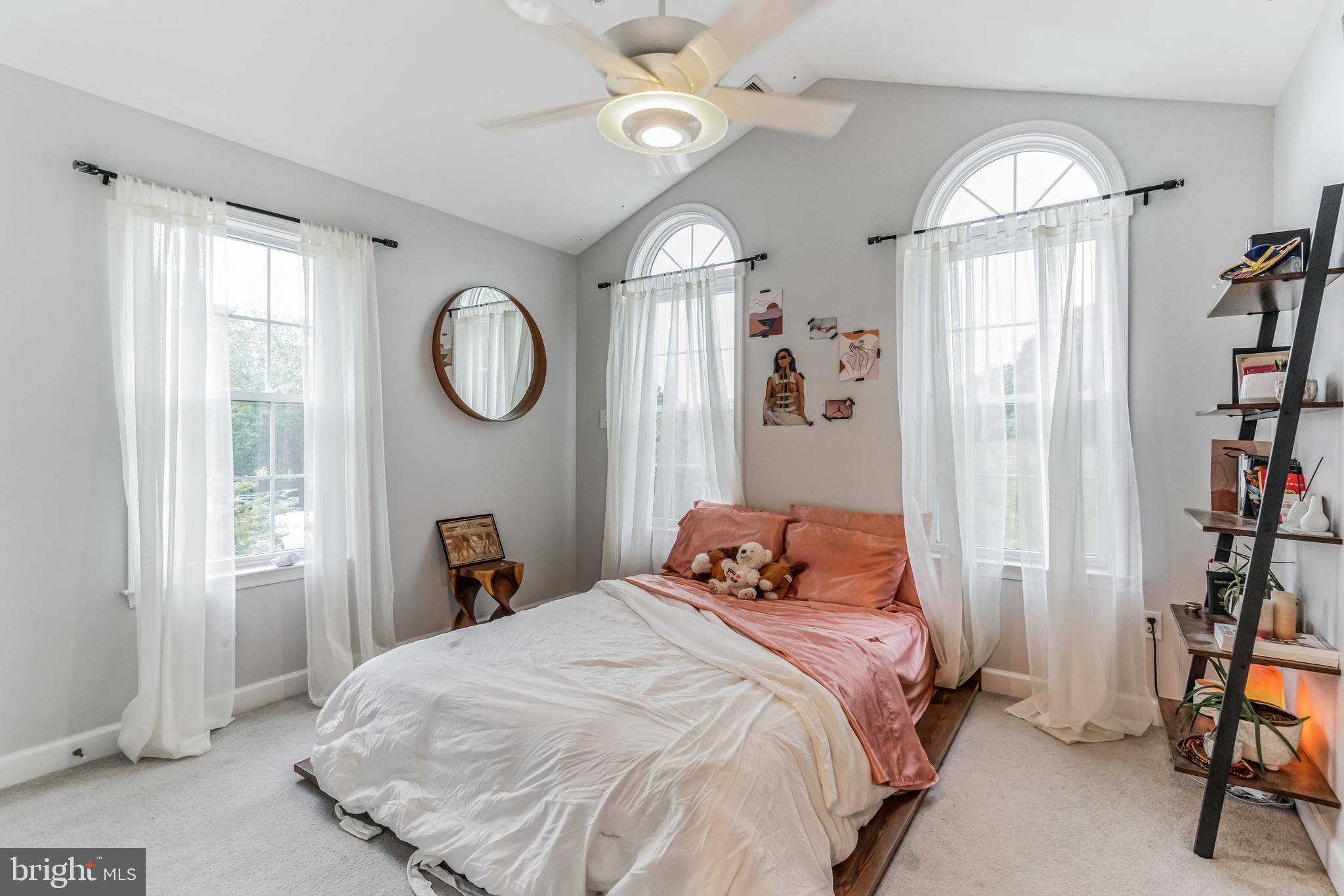 WOODMORE - Residential Lease