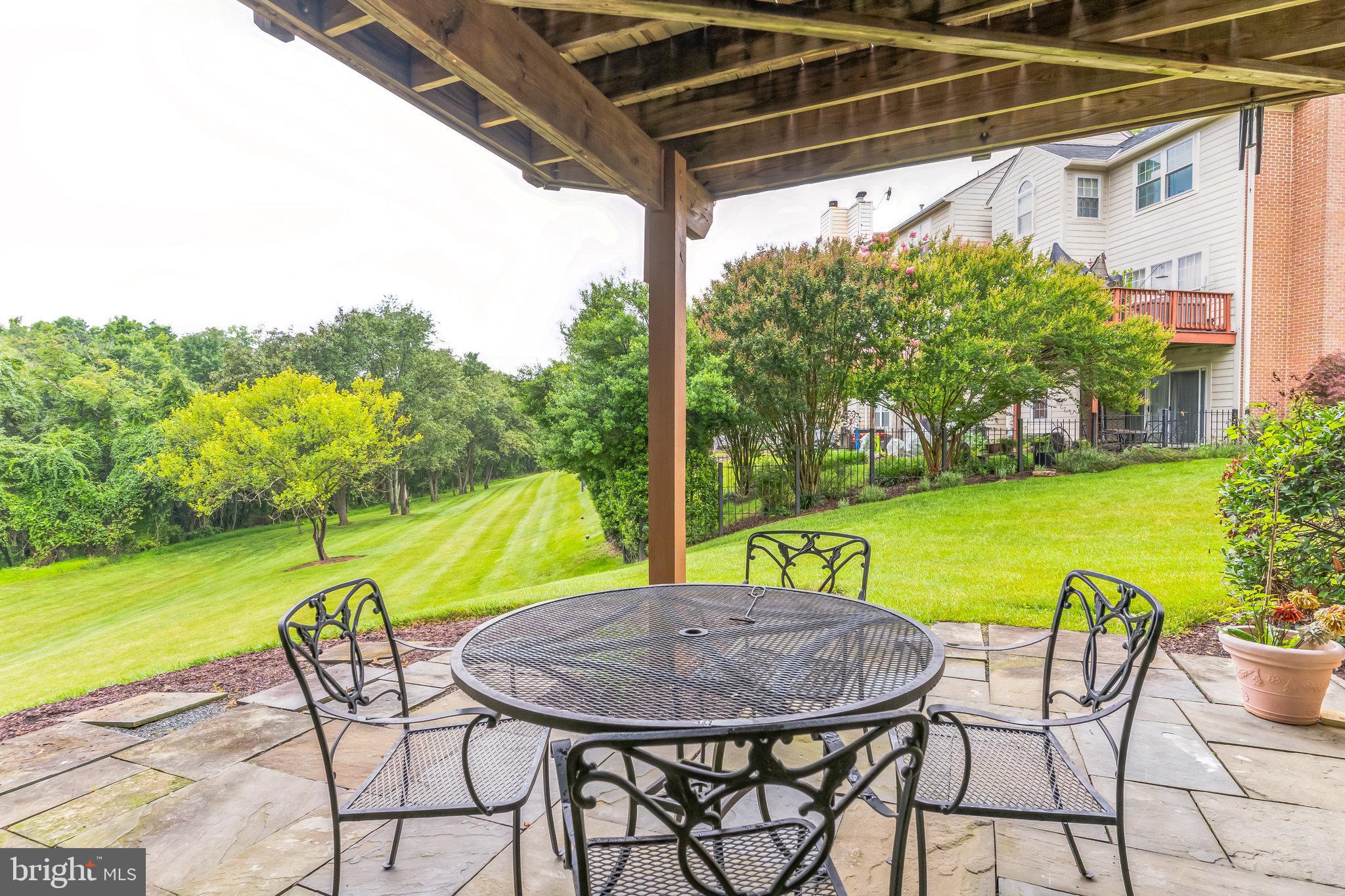 WOODMORE - Residential Lease