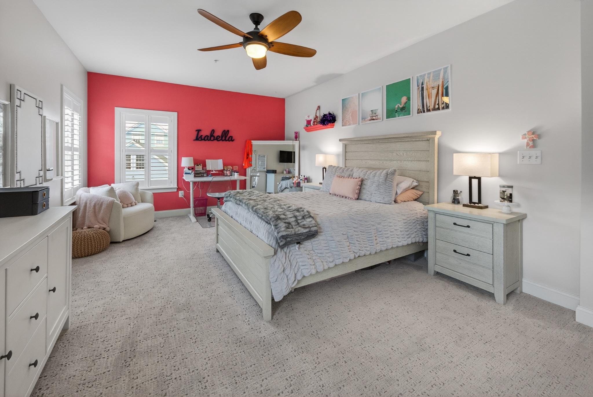 GIBSONS GRANT - Residential