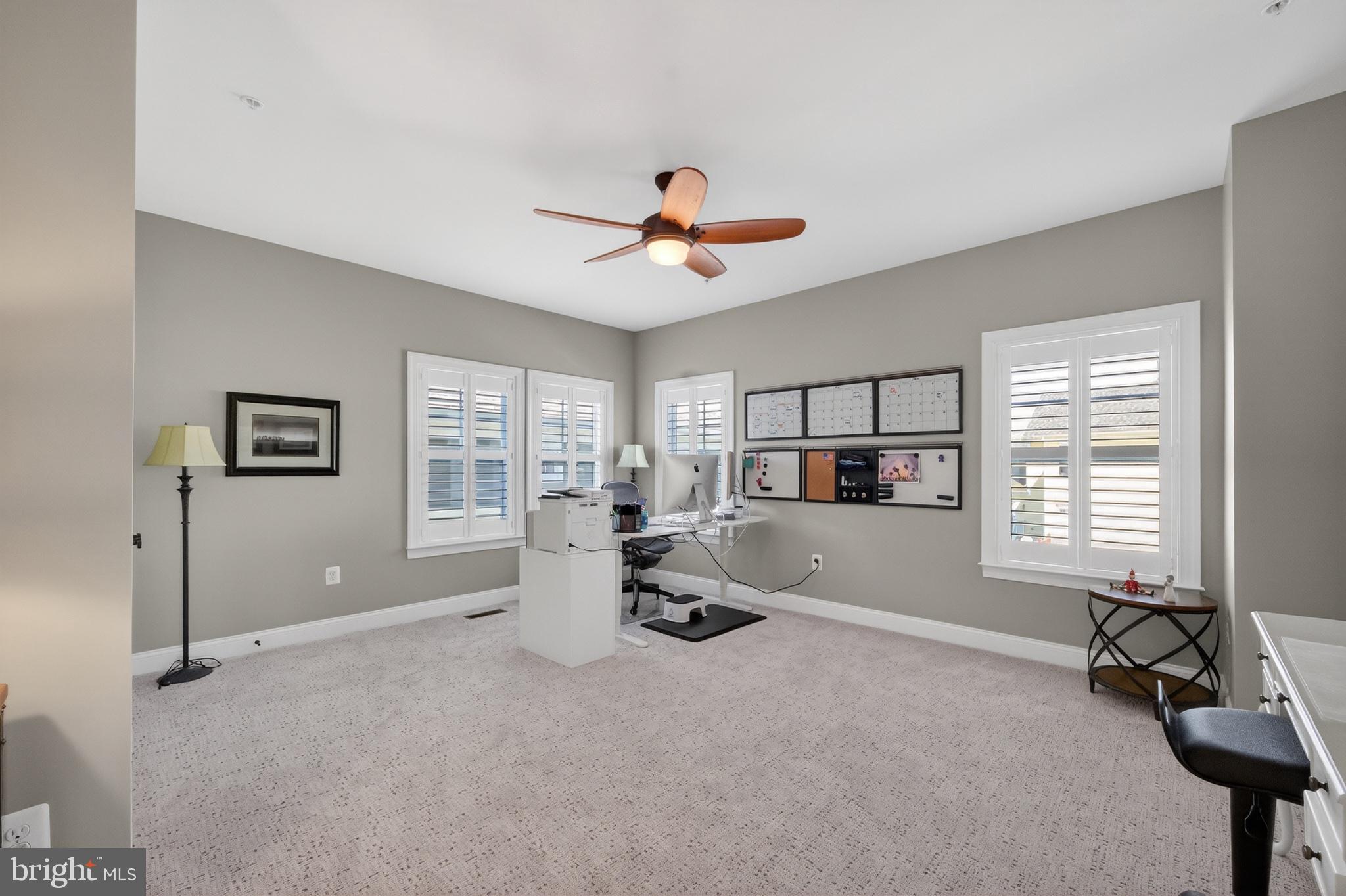 GIBSONS GRANT - Residential