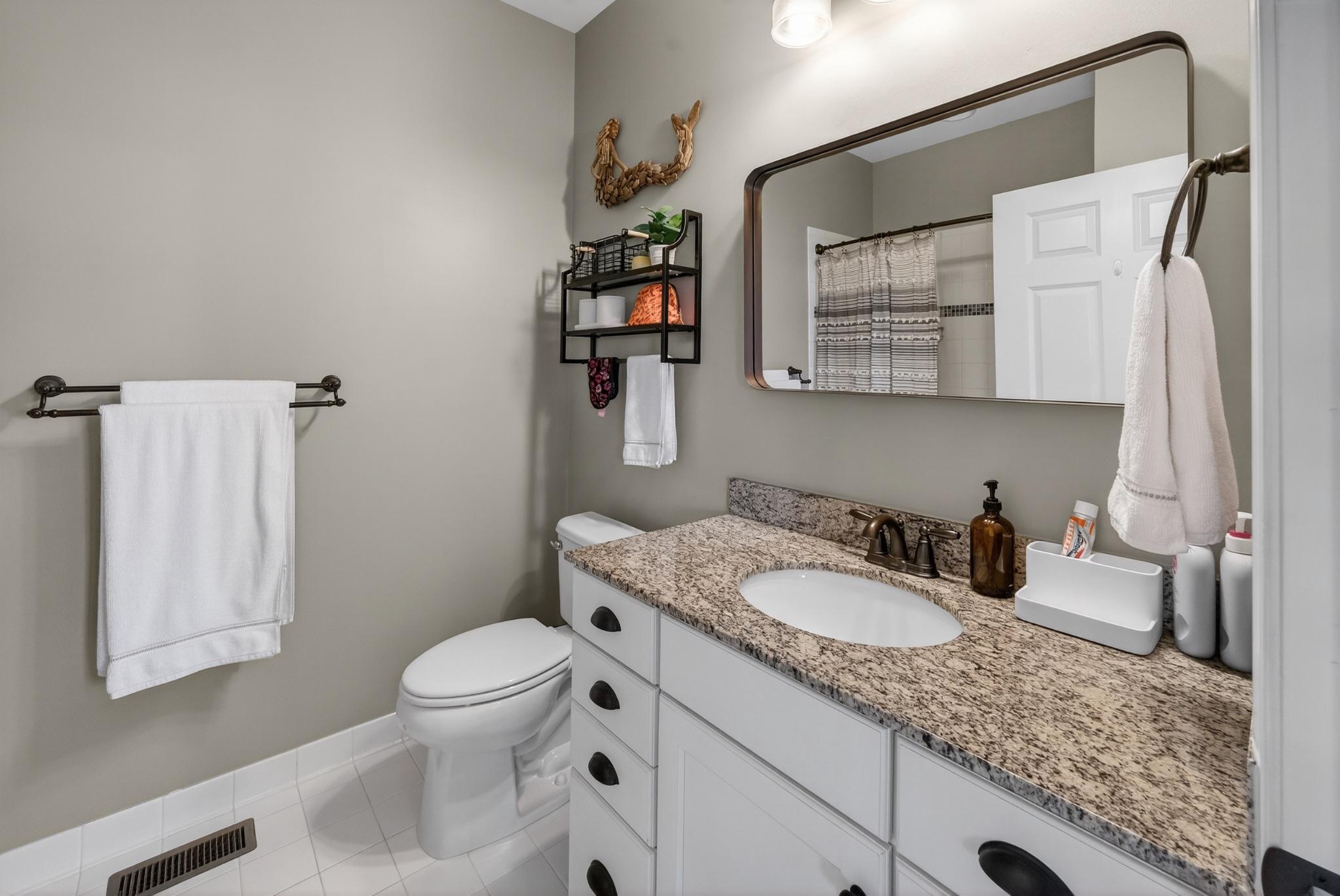 GIBSONS GRANT - Residential