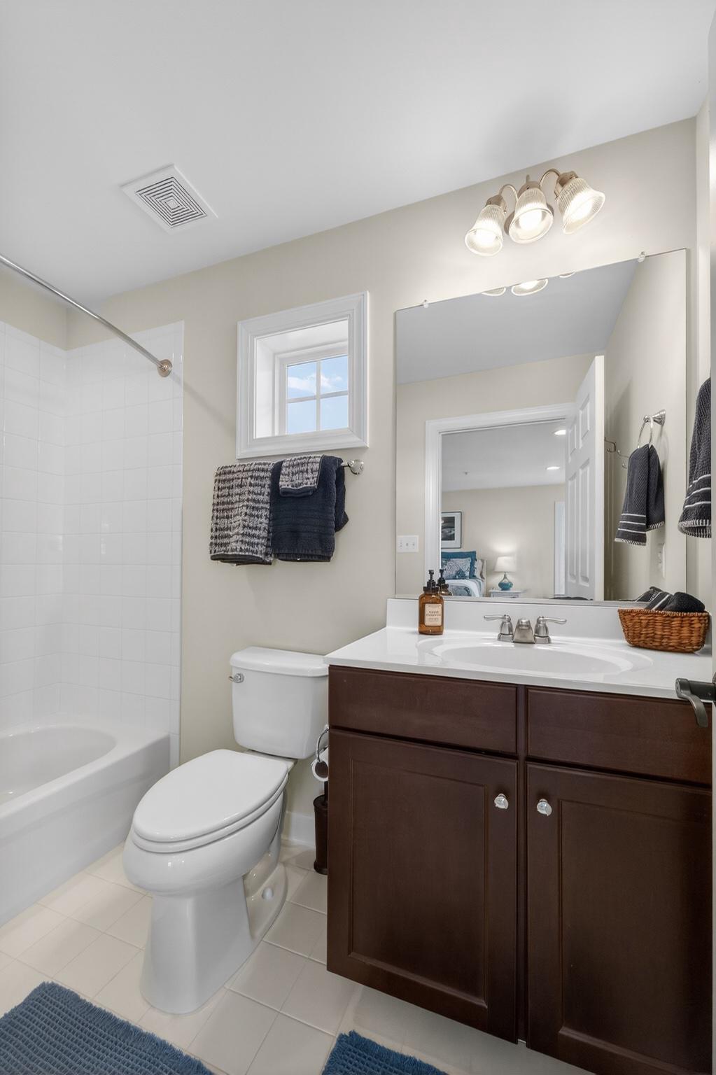 GIBSONS GRANT - Residential