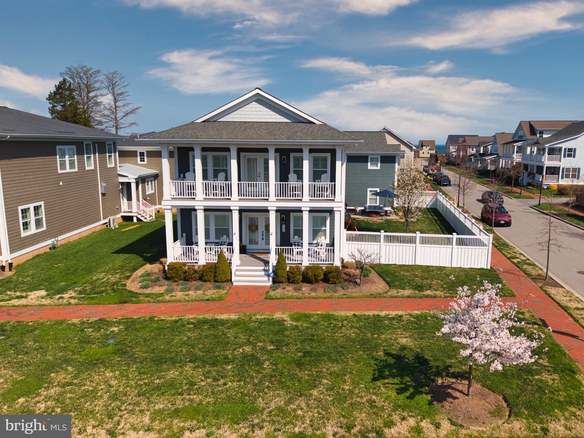 GIBSONS GRANT - Residential