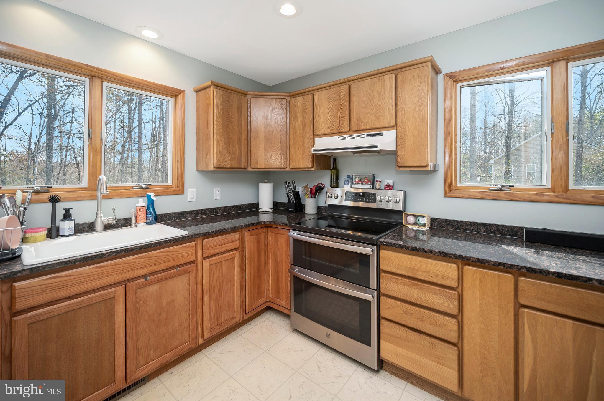 GREENE MOUNTAIN LAKE - Residential