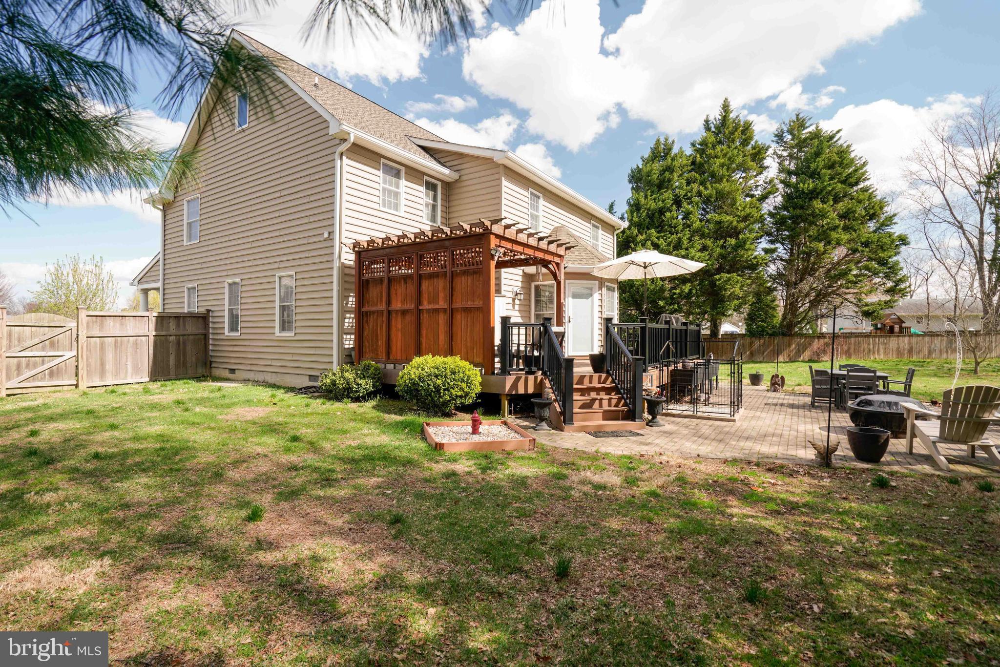 CHARLESTOWN VILLAGE - Residential