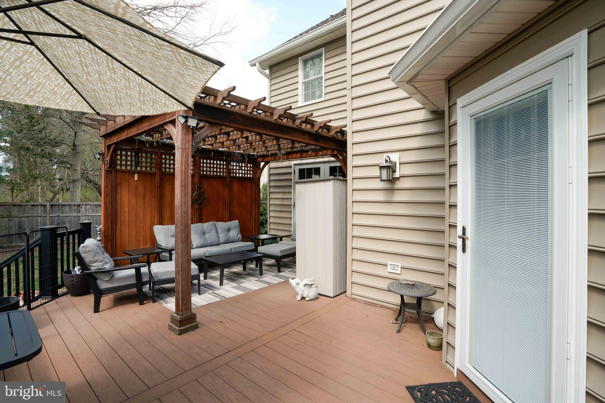 318 FALL LANE