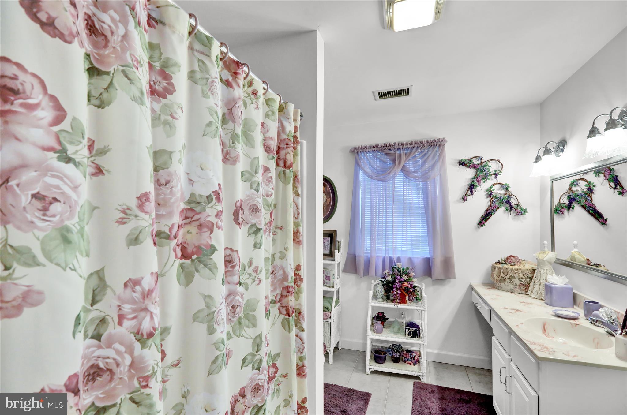 JESSICA MEADOWS - Residential