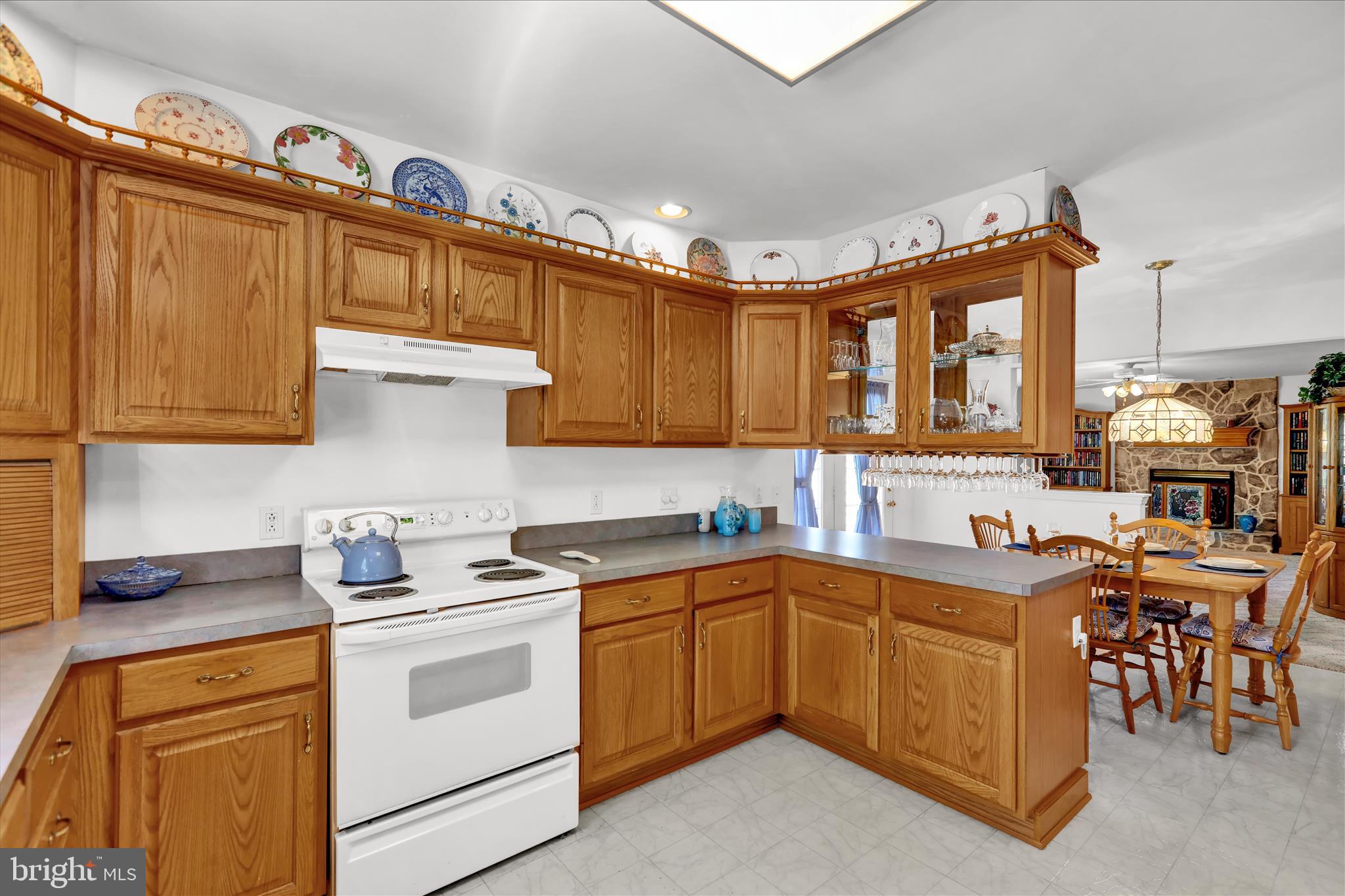 JESSICA MEADOWS - Residential