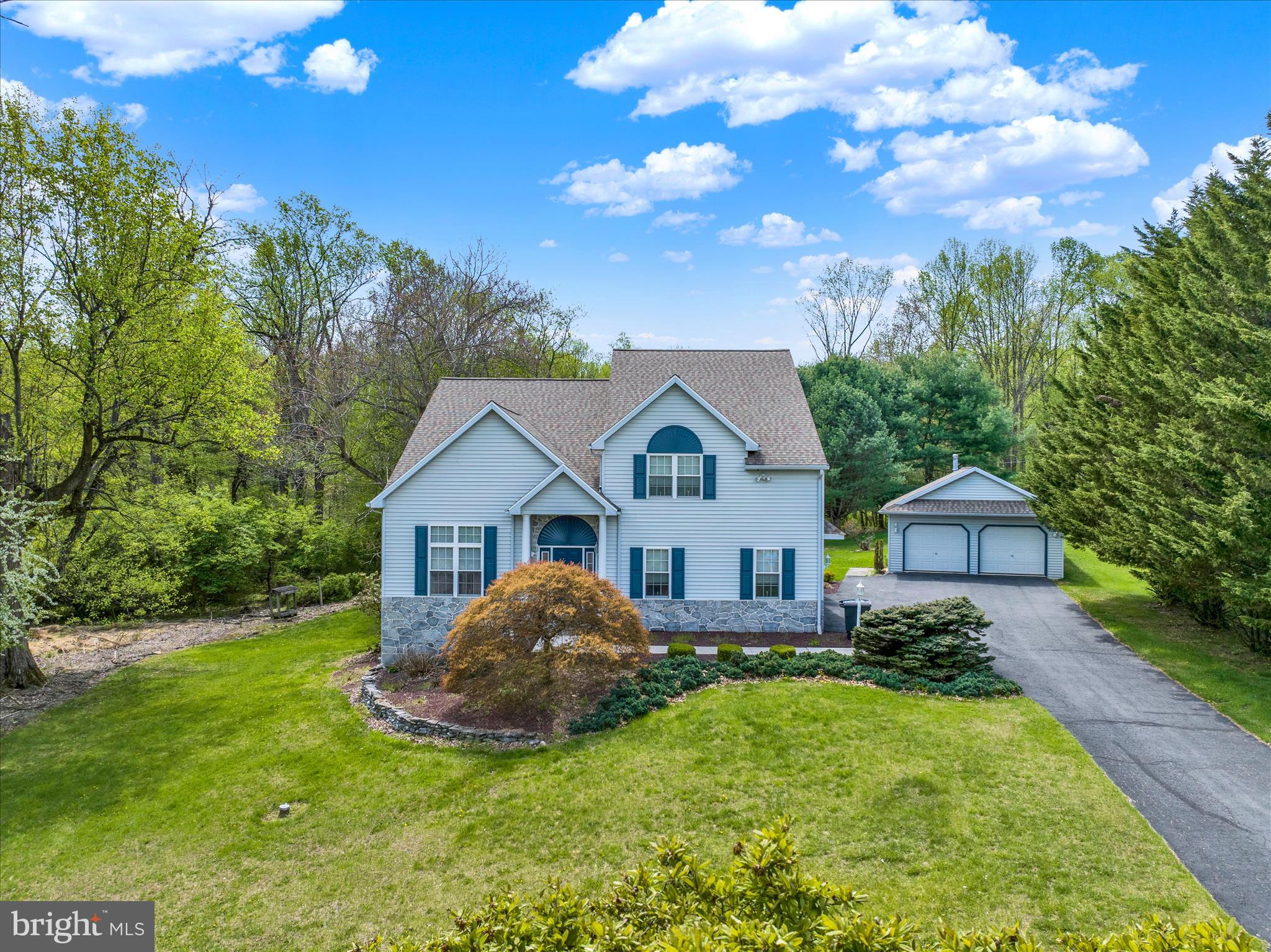 JESSICA MEADOWS - Residential