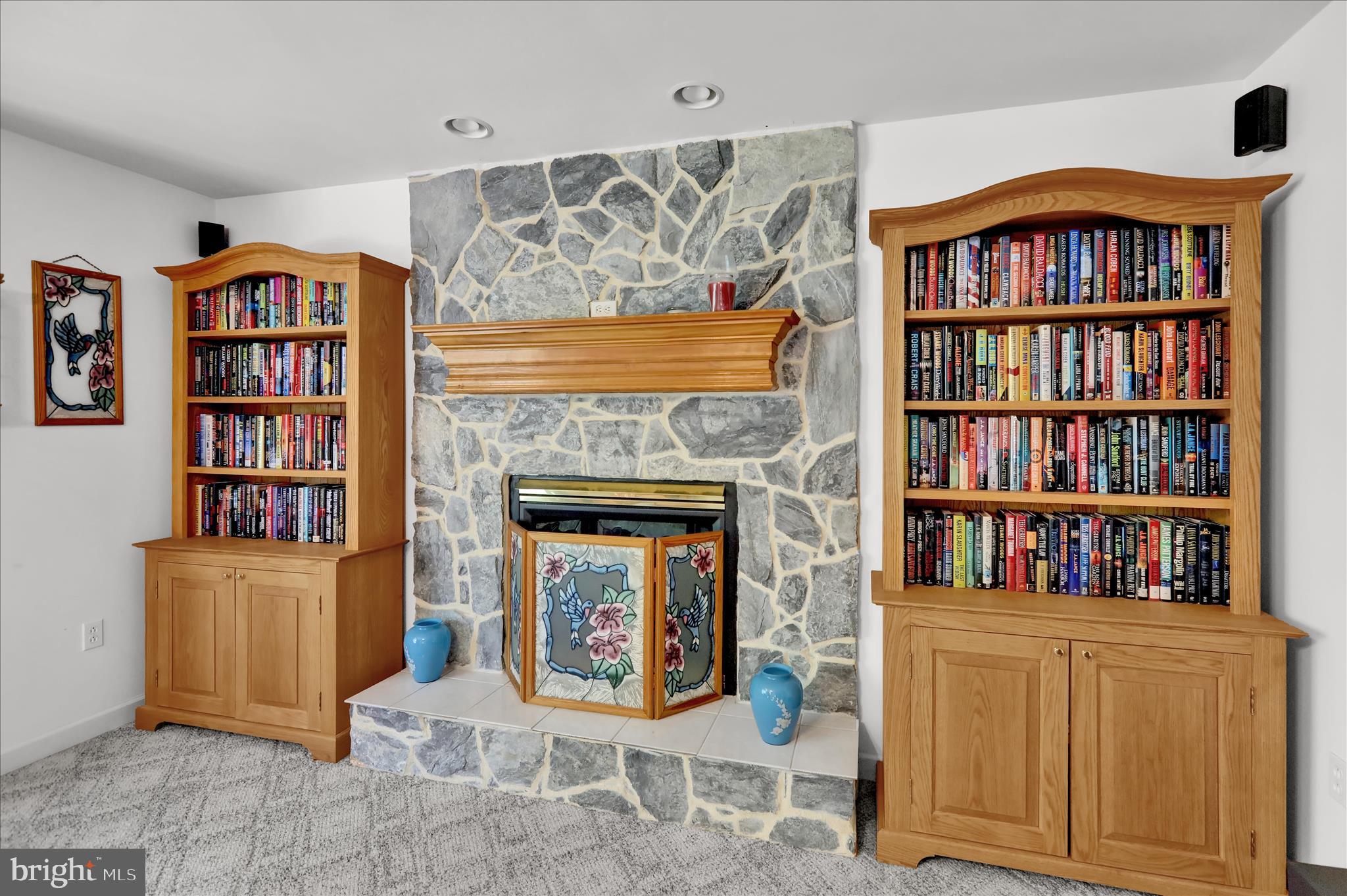 JESSICA MEADOWS - Residential