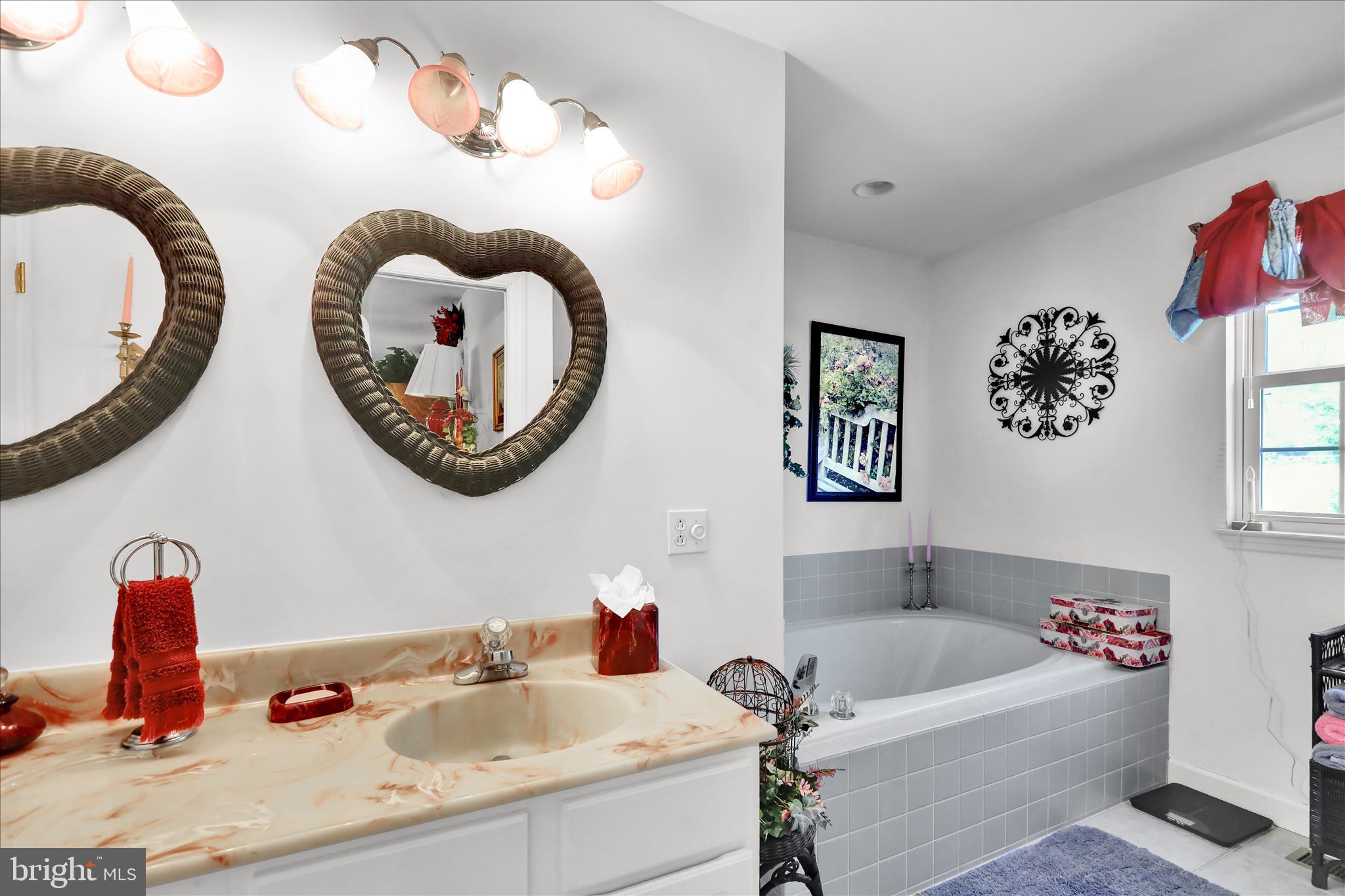 JESSICA MEADOWS - Residential