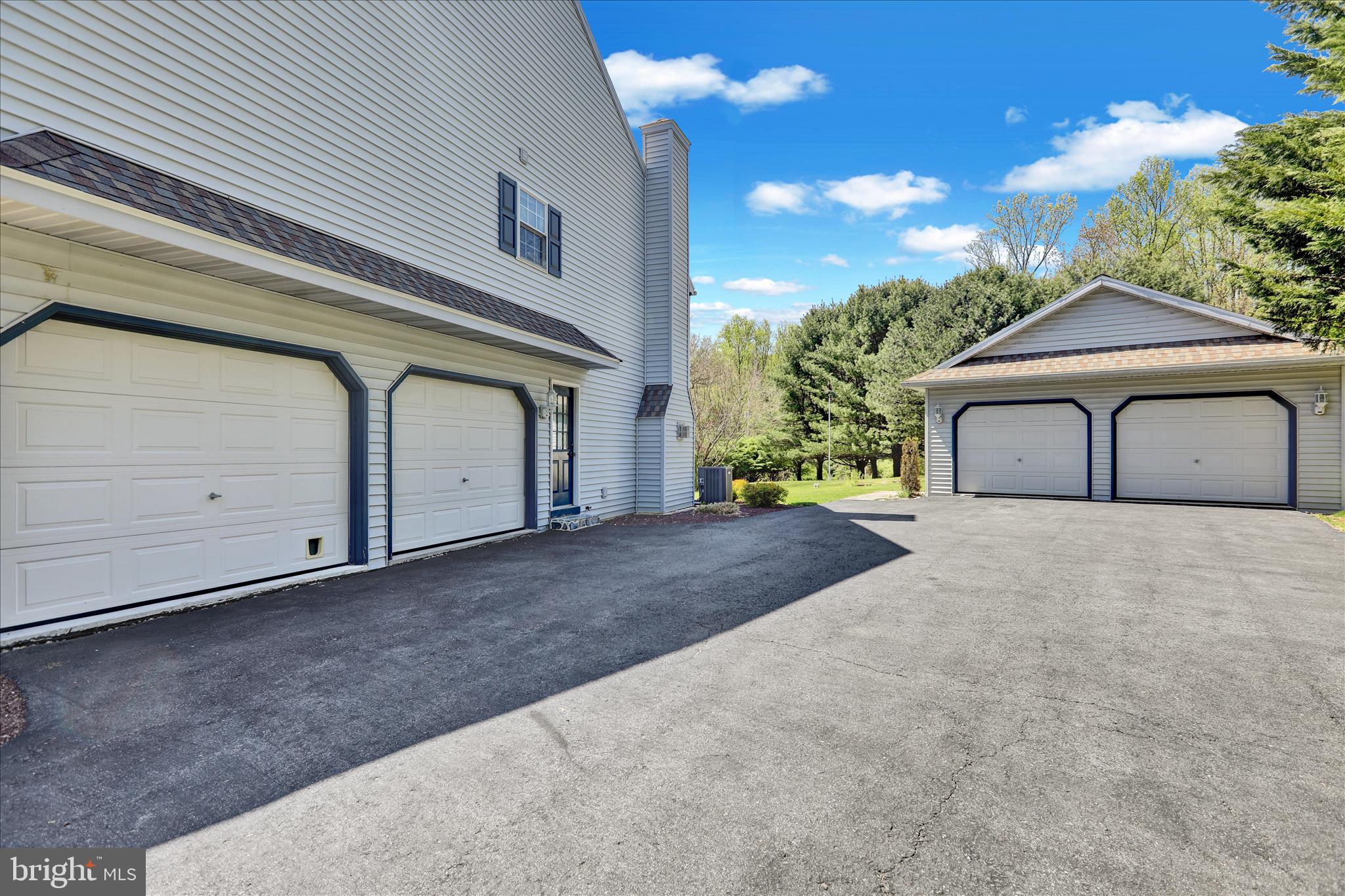 JESSICA MEADOWS - Residential