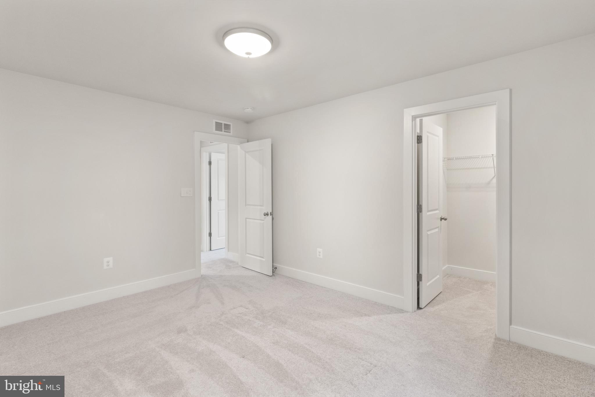 POTOMAC SHORES - Residential