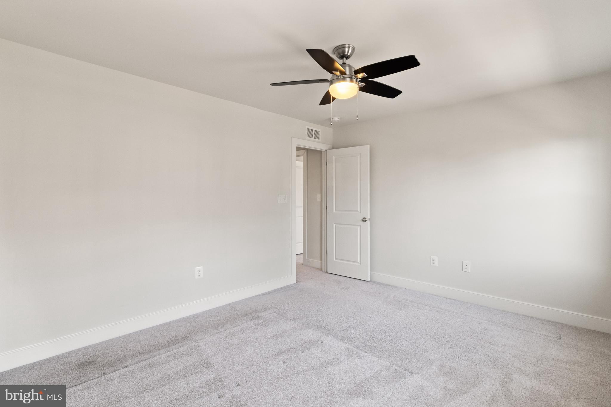 POTOMAC SHORES - Residential