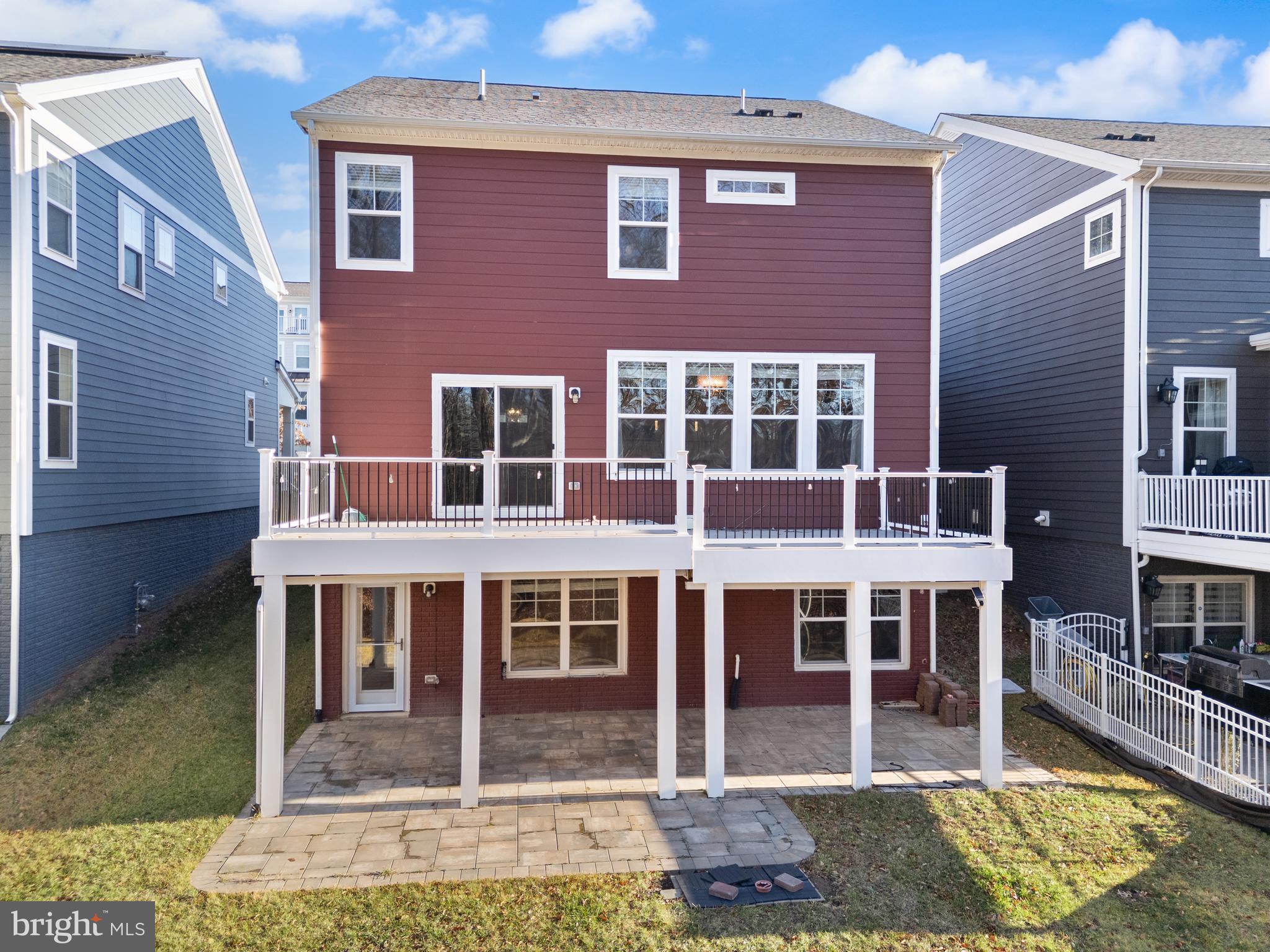 POTOMAC SHORES - Residential