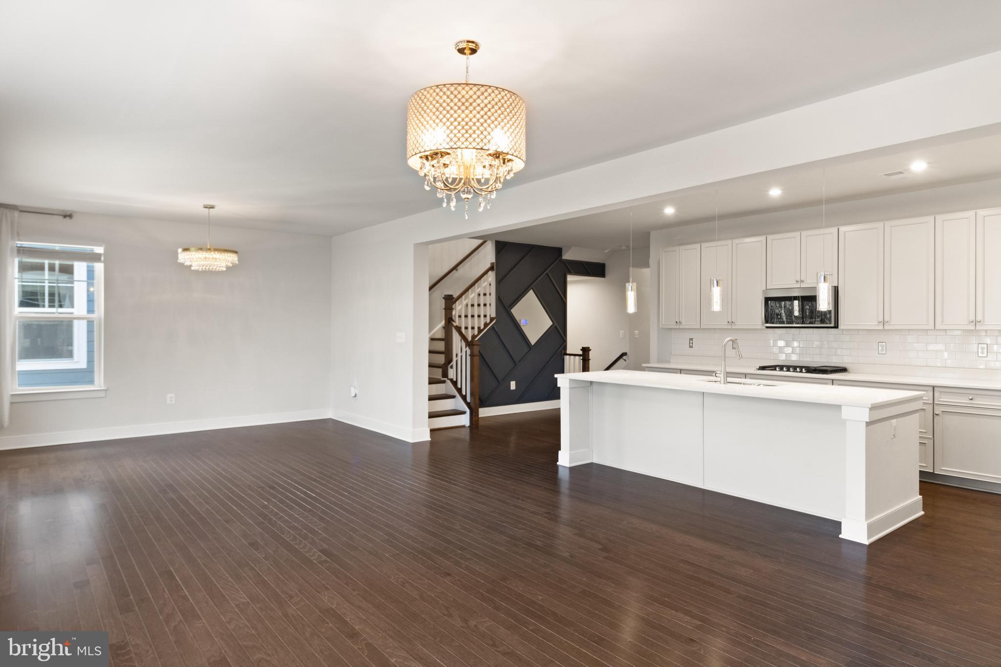 POTOMAC SHORES - Residential