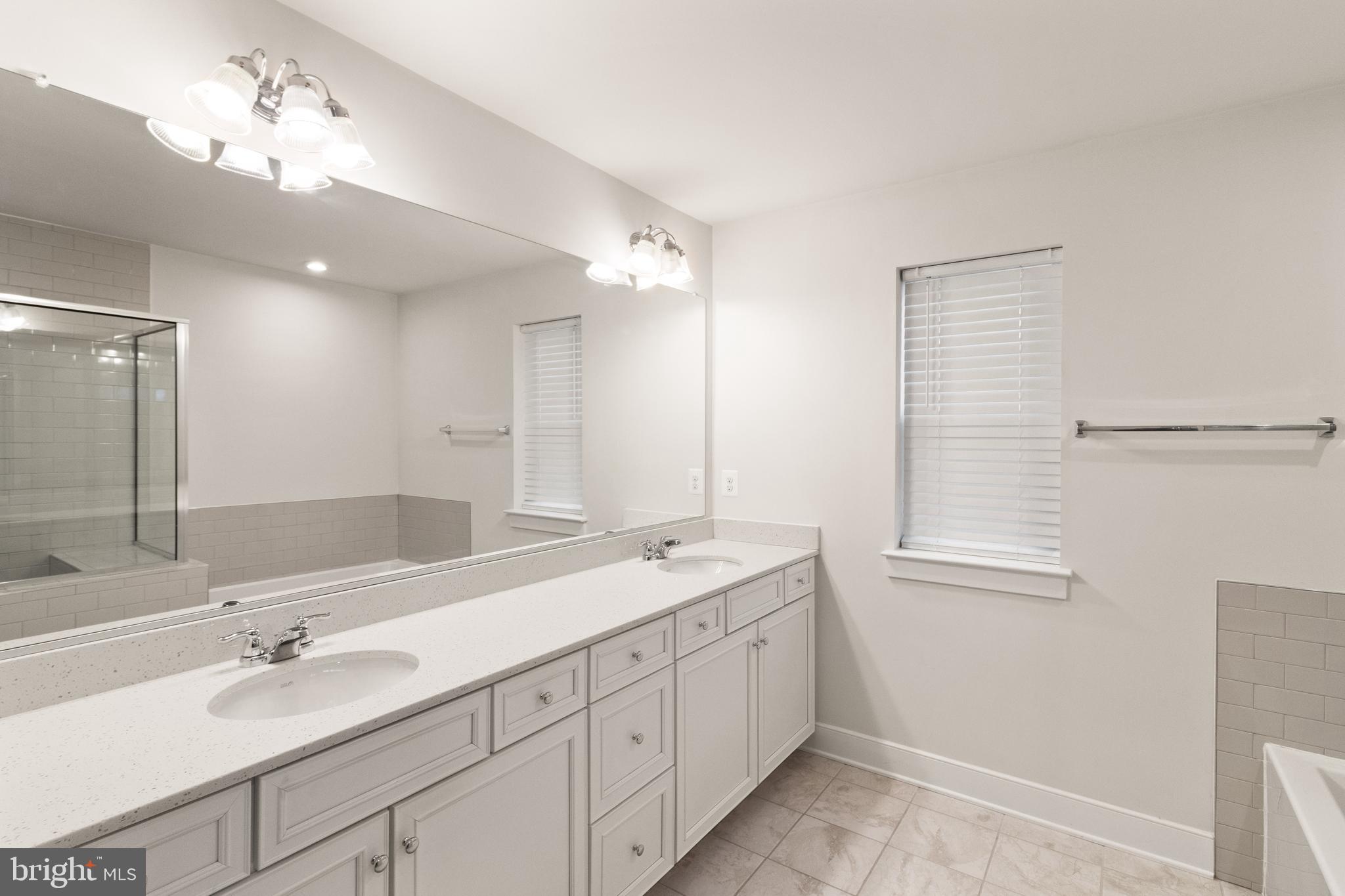 POTOMAC SHORES - Residential