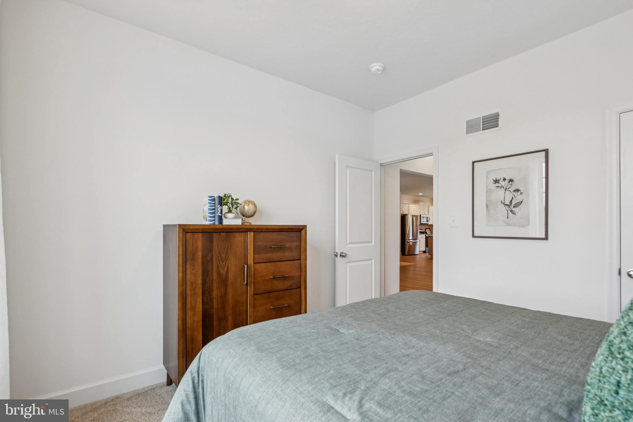 CAMBRIAN HILLS - Residential