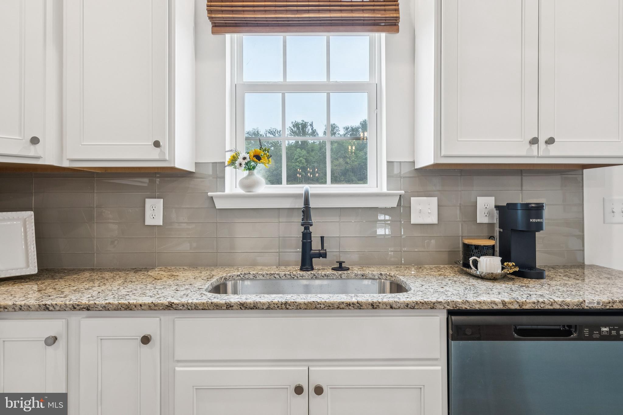 CAMBRIAN HILLS - Residential