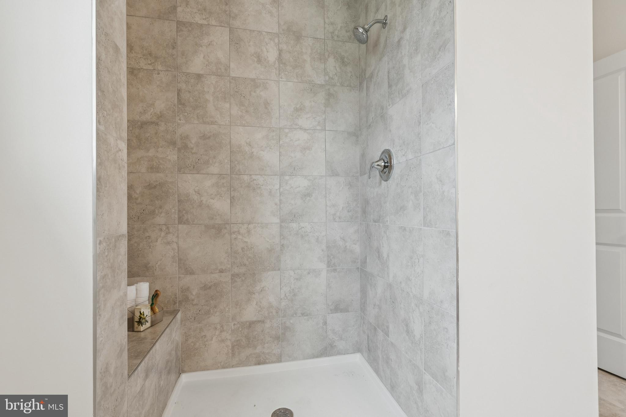 CAMBRIAN HILLS - Residential