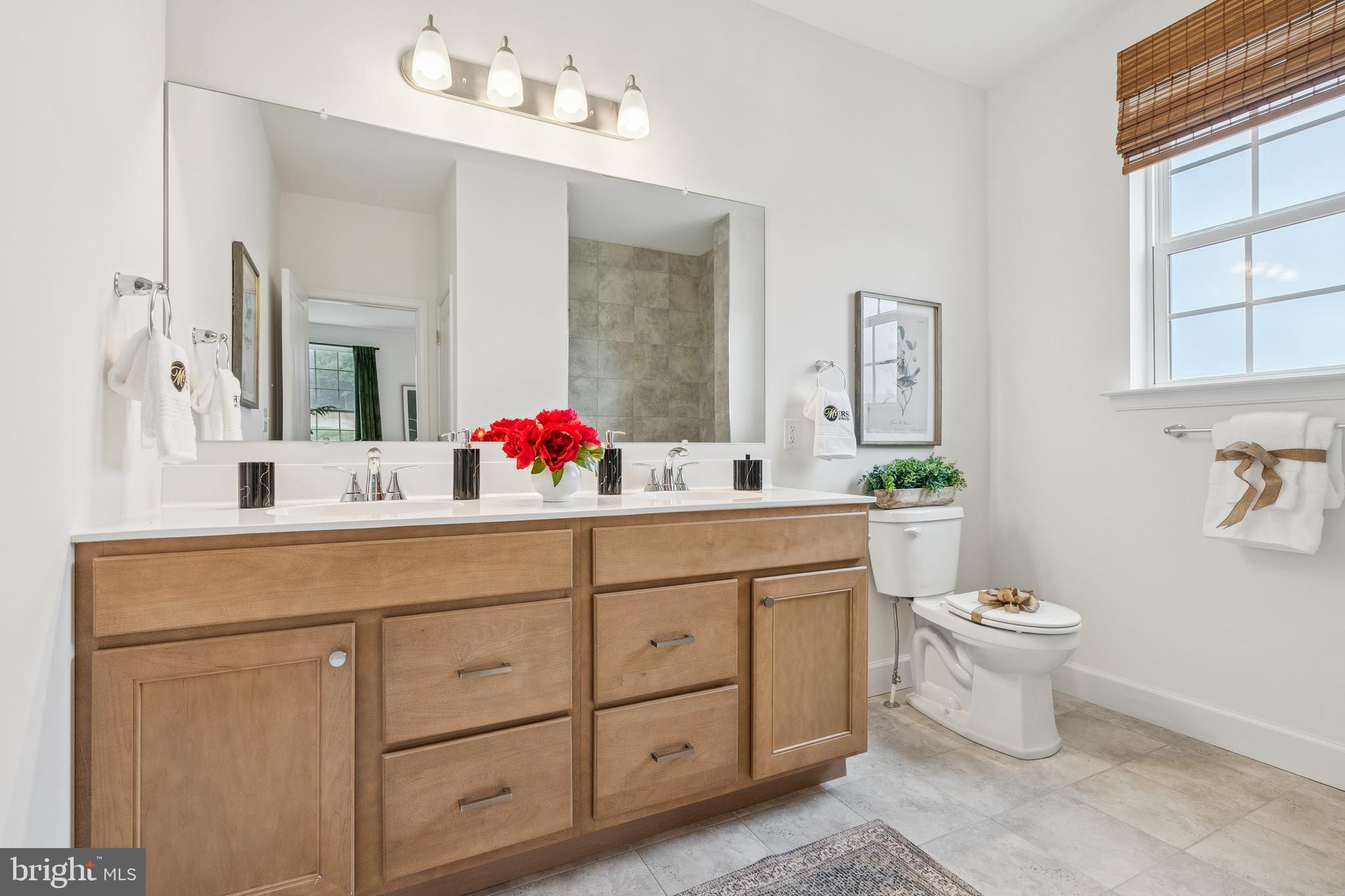 CAMBRIAN HILLS - Residential