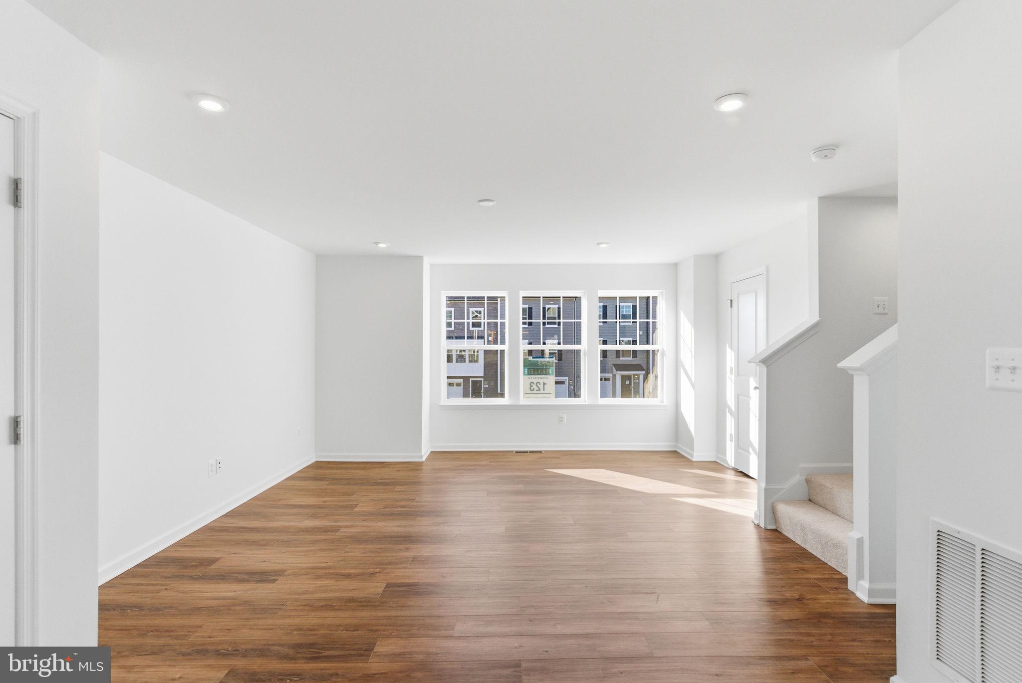 TABLE ROCK TERRACE - Residential