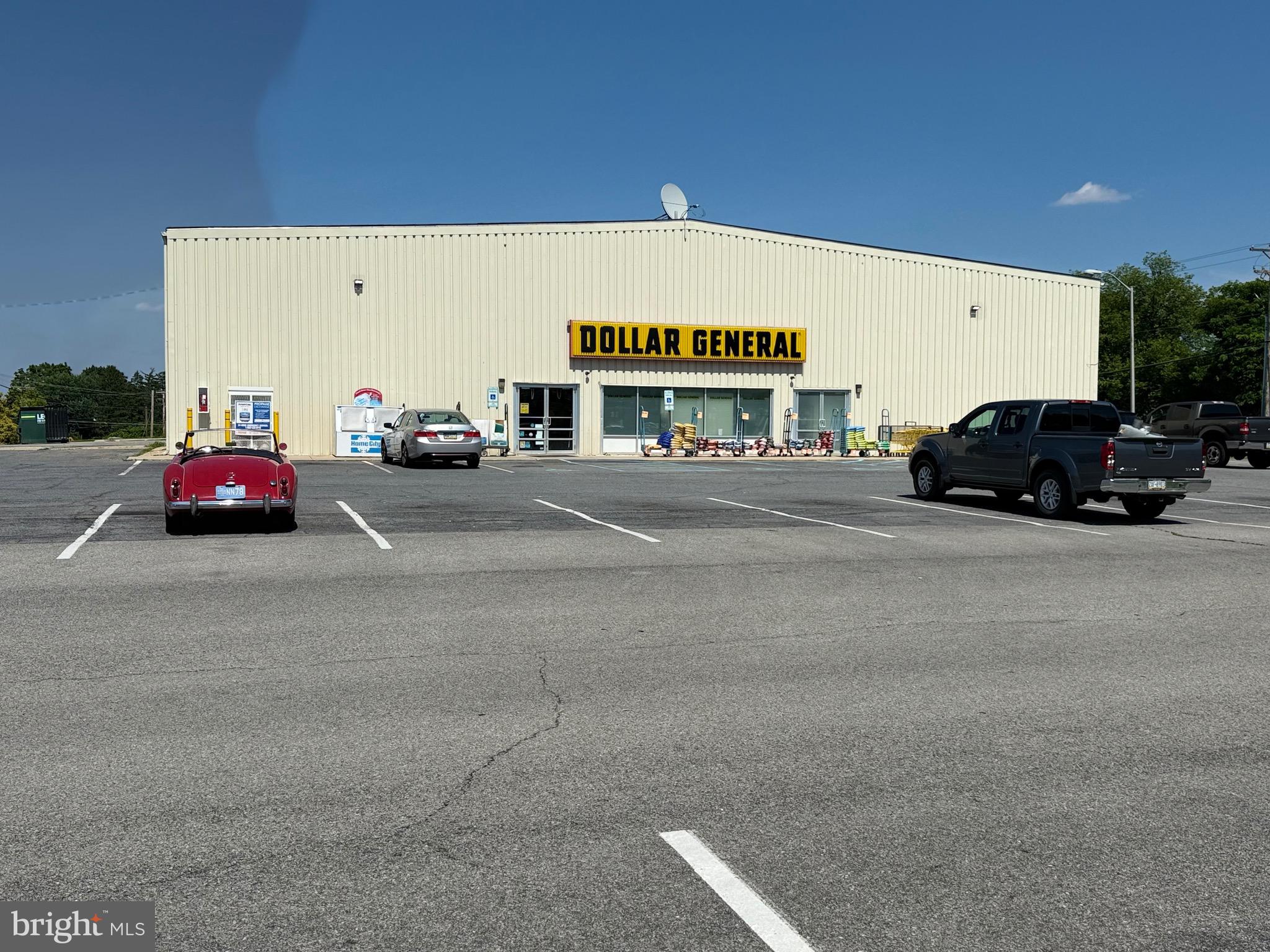 330 W WEIS STREET