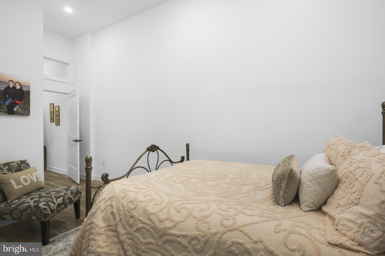 CENTER CITY - Residential Lease