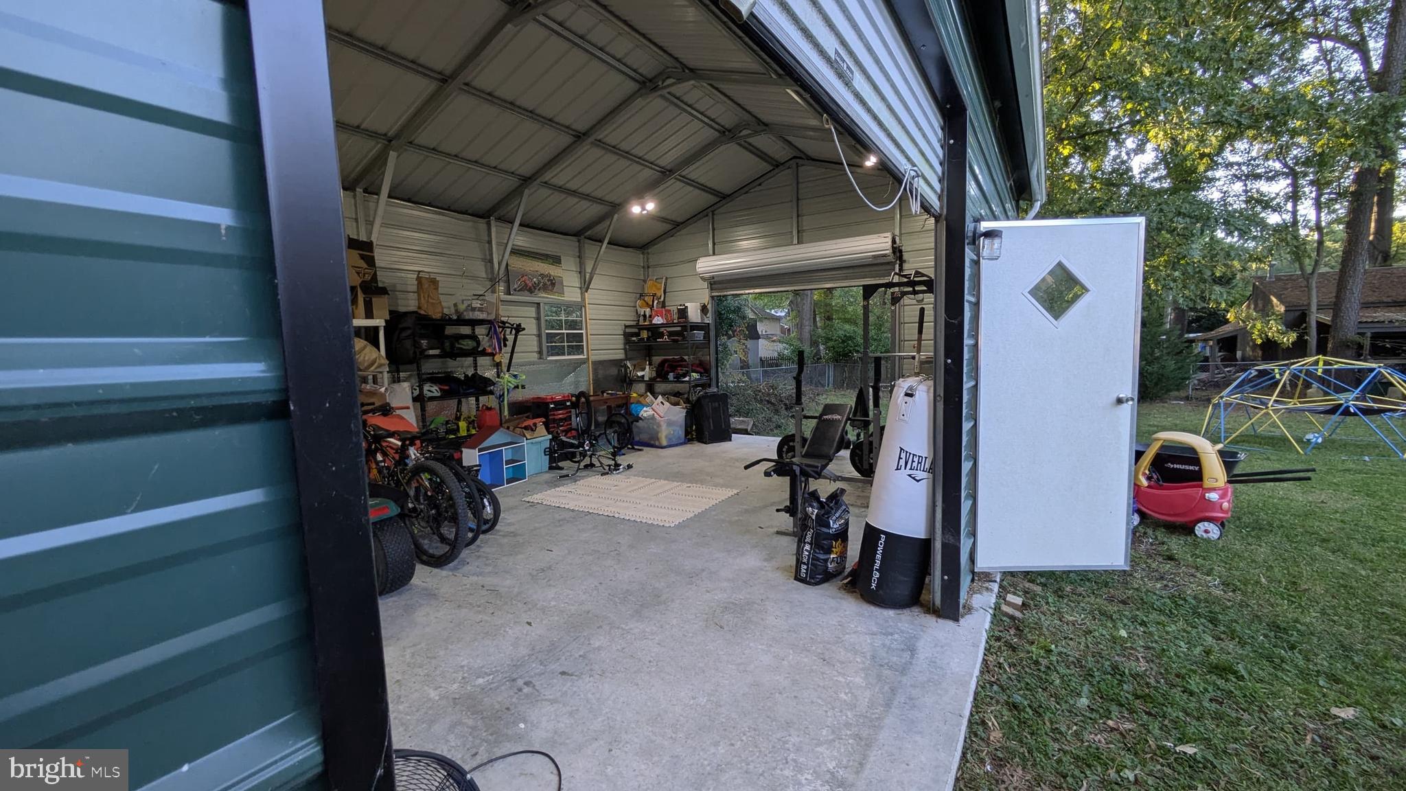 STRATFORD HILLS - Residential